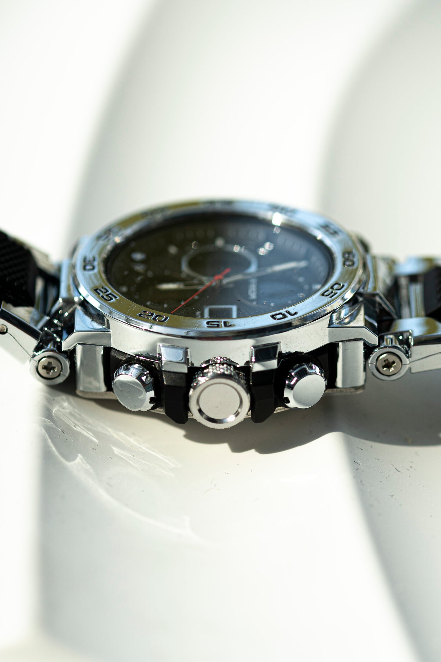 SANDA FASHION DIGITAL WATCH QUARTZ CHRONOGRAPH NEVER USED CHINESE