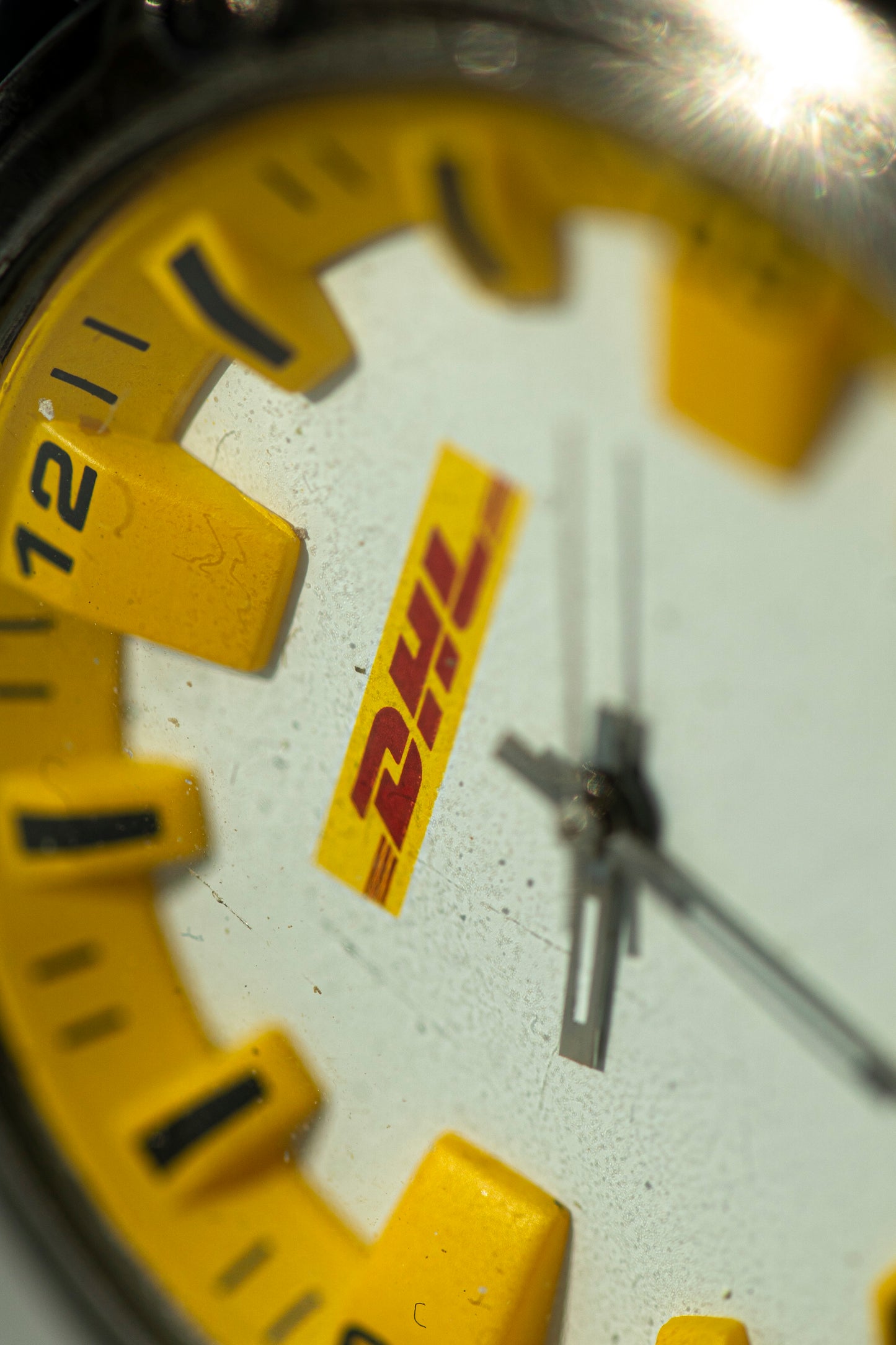 DHL STEEL JAPAN QUARTZ PRELOVED WATCH