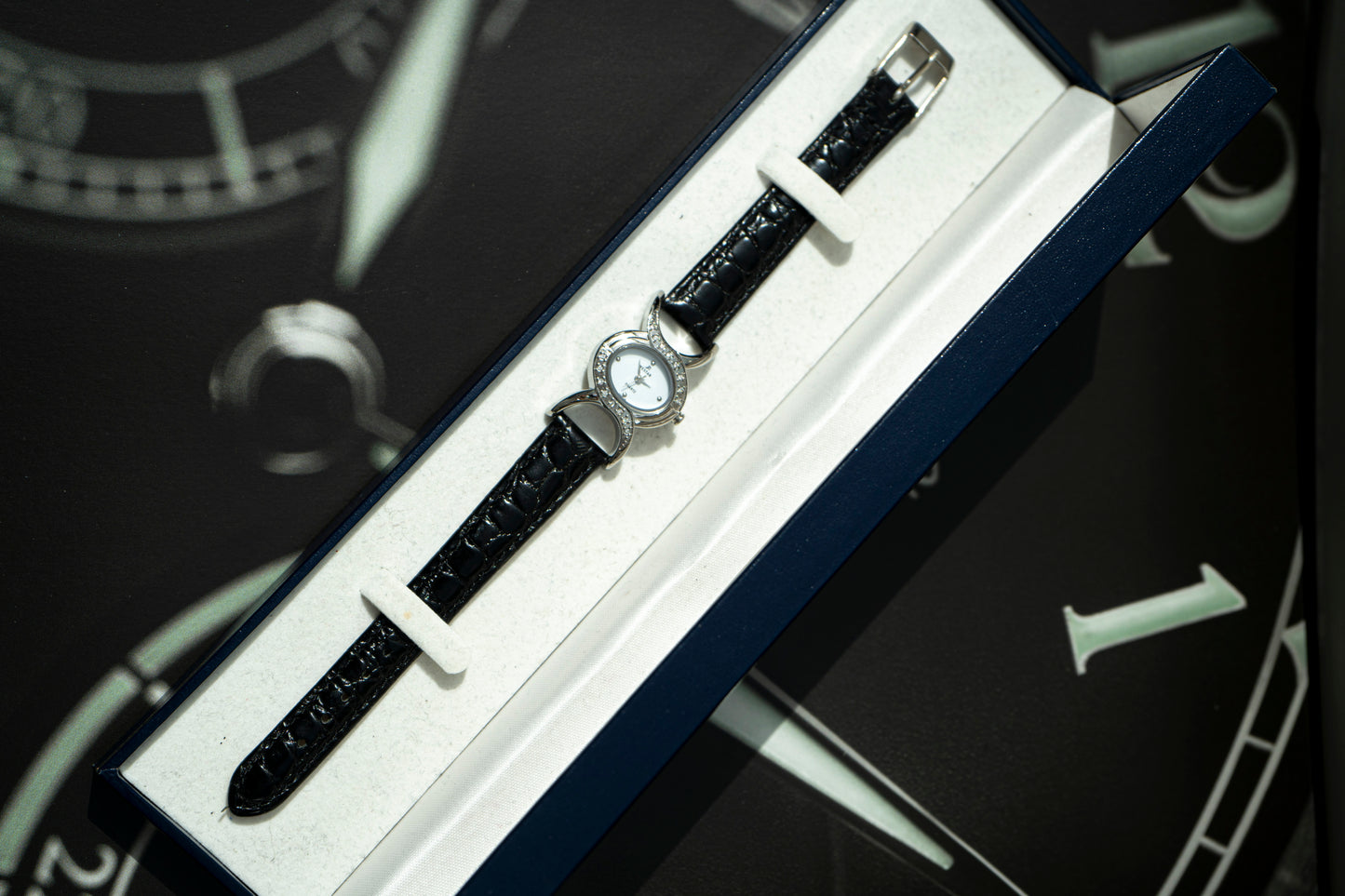WESTAR QUARTZ CRYSTAL LADIES WATCH
