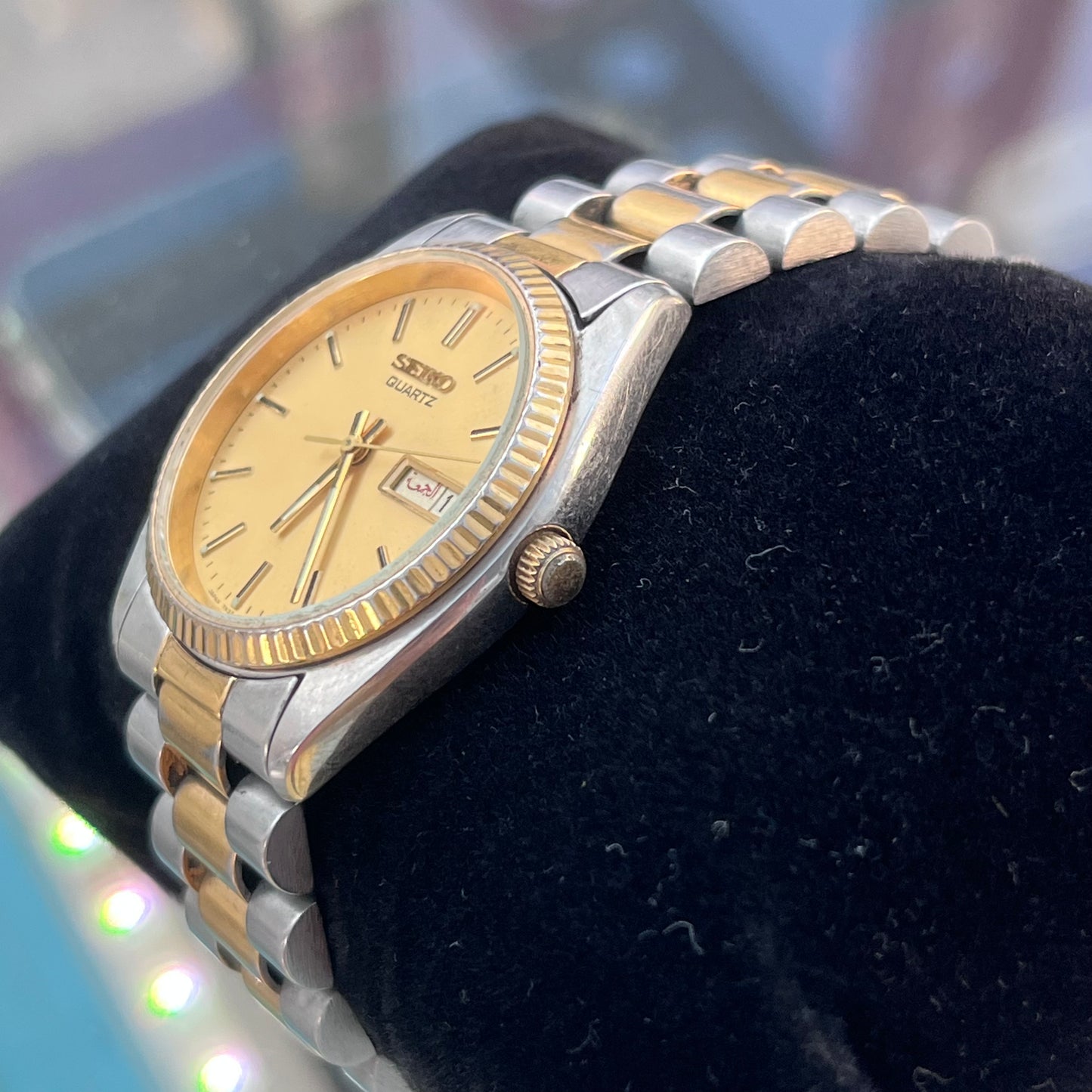 SEIKO TWO-TONE STEEL QUARTZ JAPAN PRELOVED WATCH