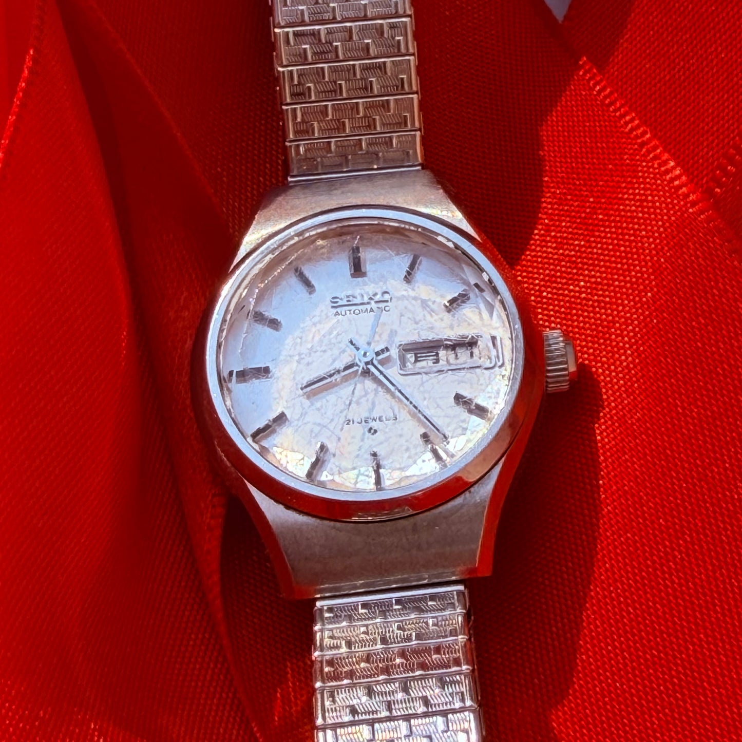 SEIKO 5 21 JEWELS AUTOMATIC JAPAN PRE-LOVED WATCH