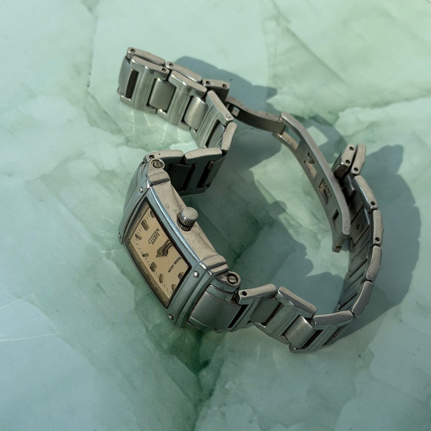 CITIZEN QUARTZ WATER RESIST PRE-LOVED WATCH