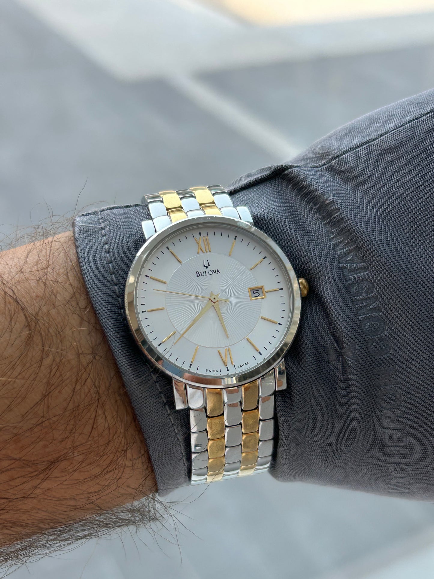 BULOVA DRESS WATCH QUARTZ SWISS