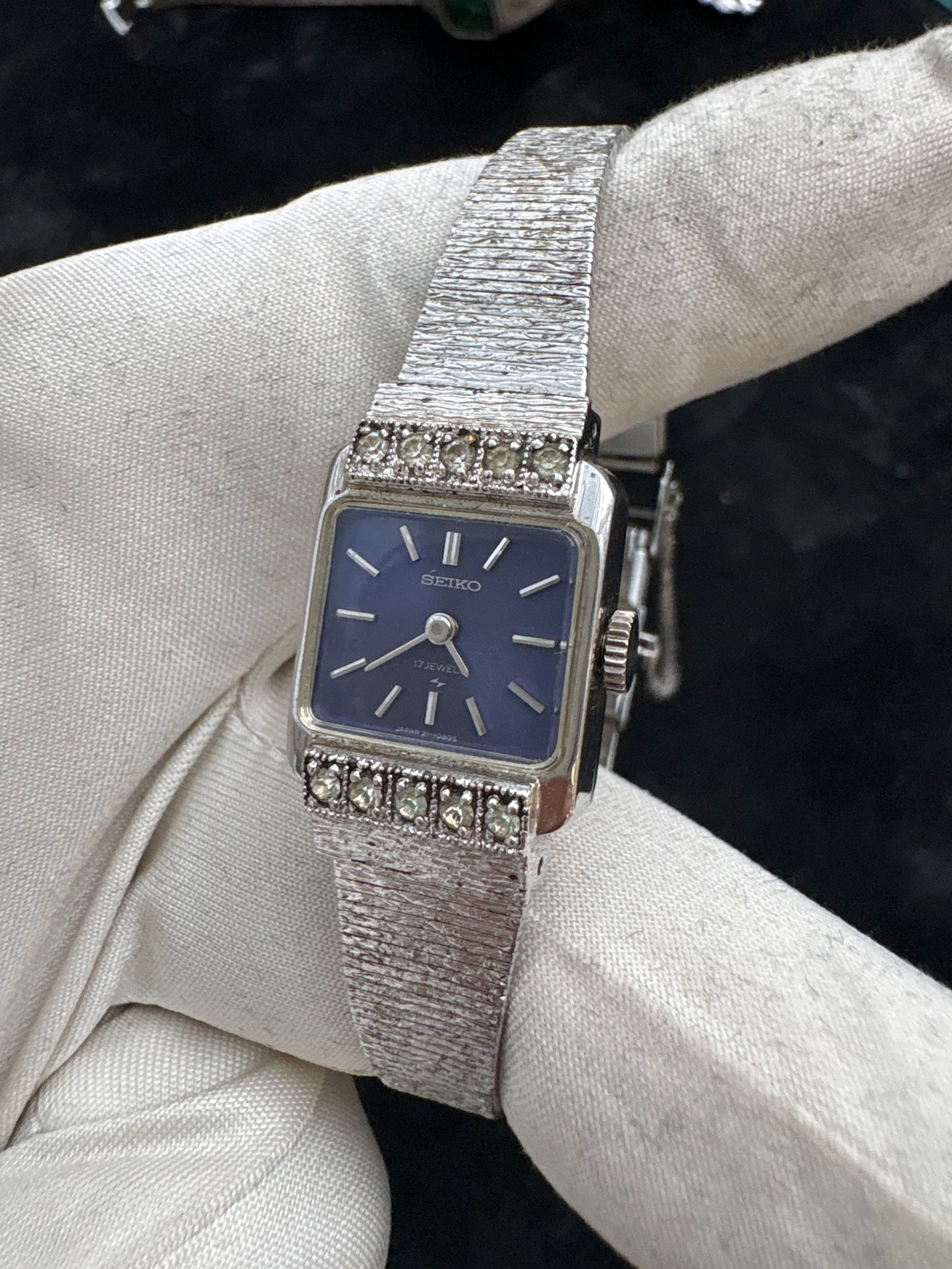 SEIKO LADIES VINTAGE 1960s SILVER-PLATED MANUAL WINDING PREOWNED WATCH JAPAN