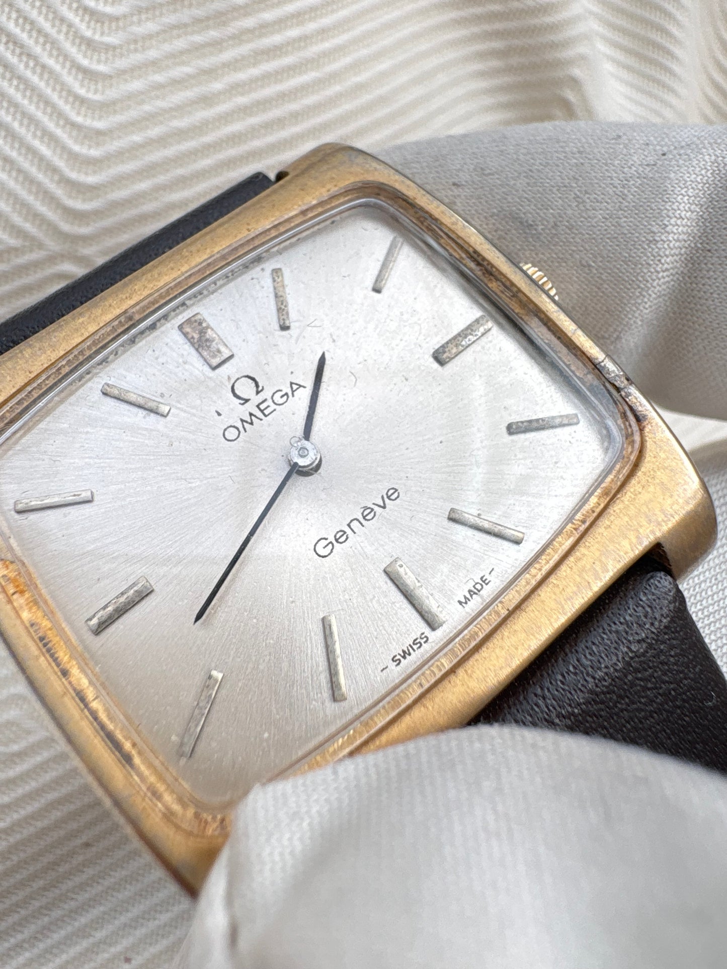 OMEGA GENEVE VINTAGE 1970s MANUAL WINDING PREOWNED SWISS WATCH