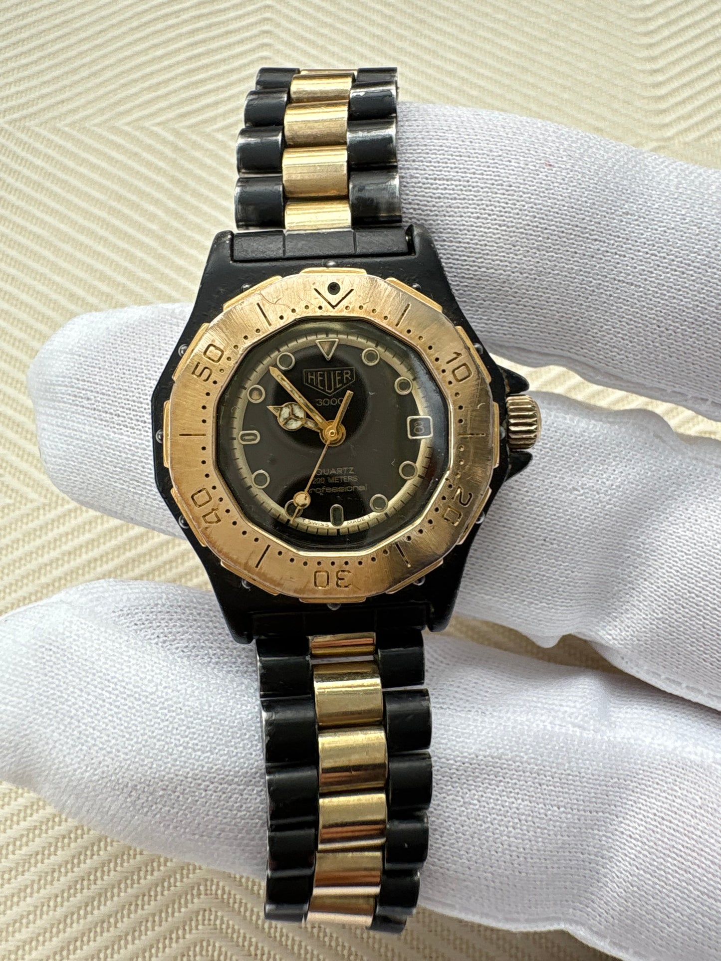 PRE TAG HEUER LADIES RARE BLACK VINTAGE 1980s SWISS QUARTZ PREOWNED WATCH