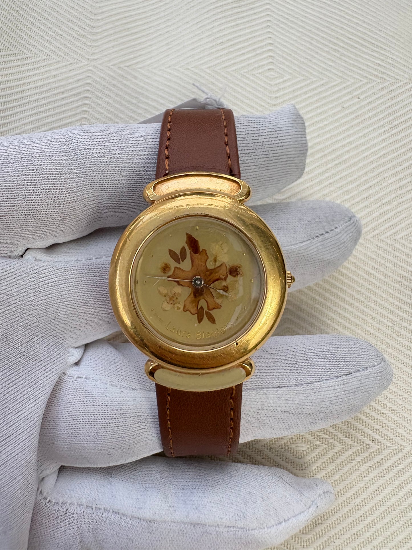 LAURA BIAGIOTTI LADIES DESIGNER SWISS NEOVINTAGE 1990s QUARTZ PREOWNED WATCH