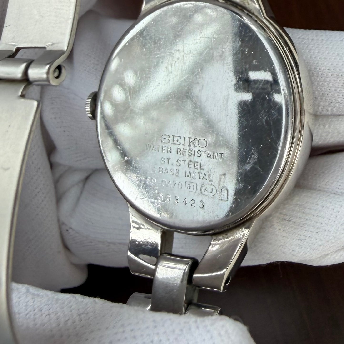 SEIKO LK LADIES DAY DATE NEOVINTAGE 2000s QUARTZ JAPAN PREOWNED WATCH IN