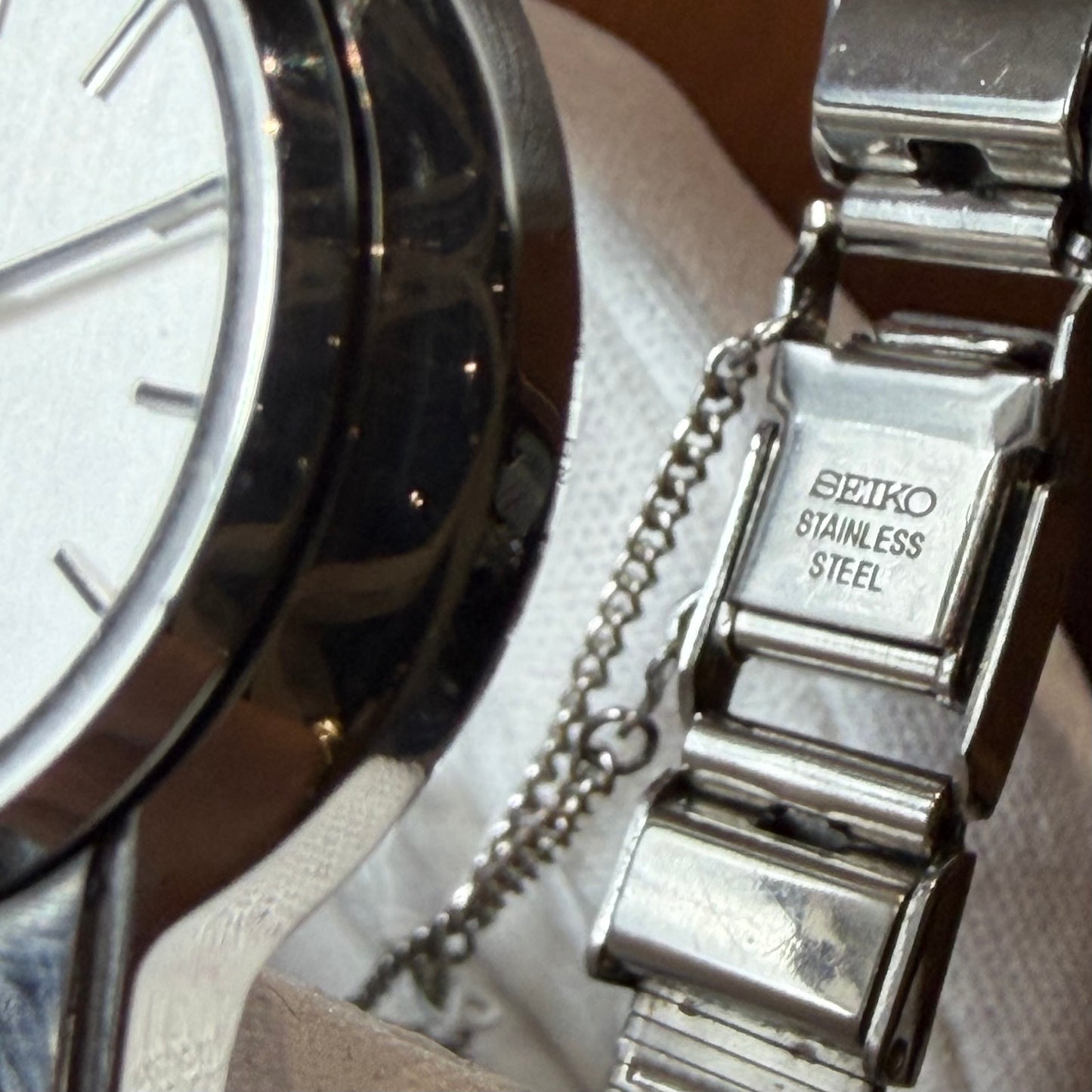SEIKO SQ LADIES QUARTZ NEOVINTAGE 1990s PREOWNED WATCH JAPAN