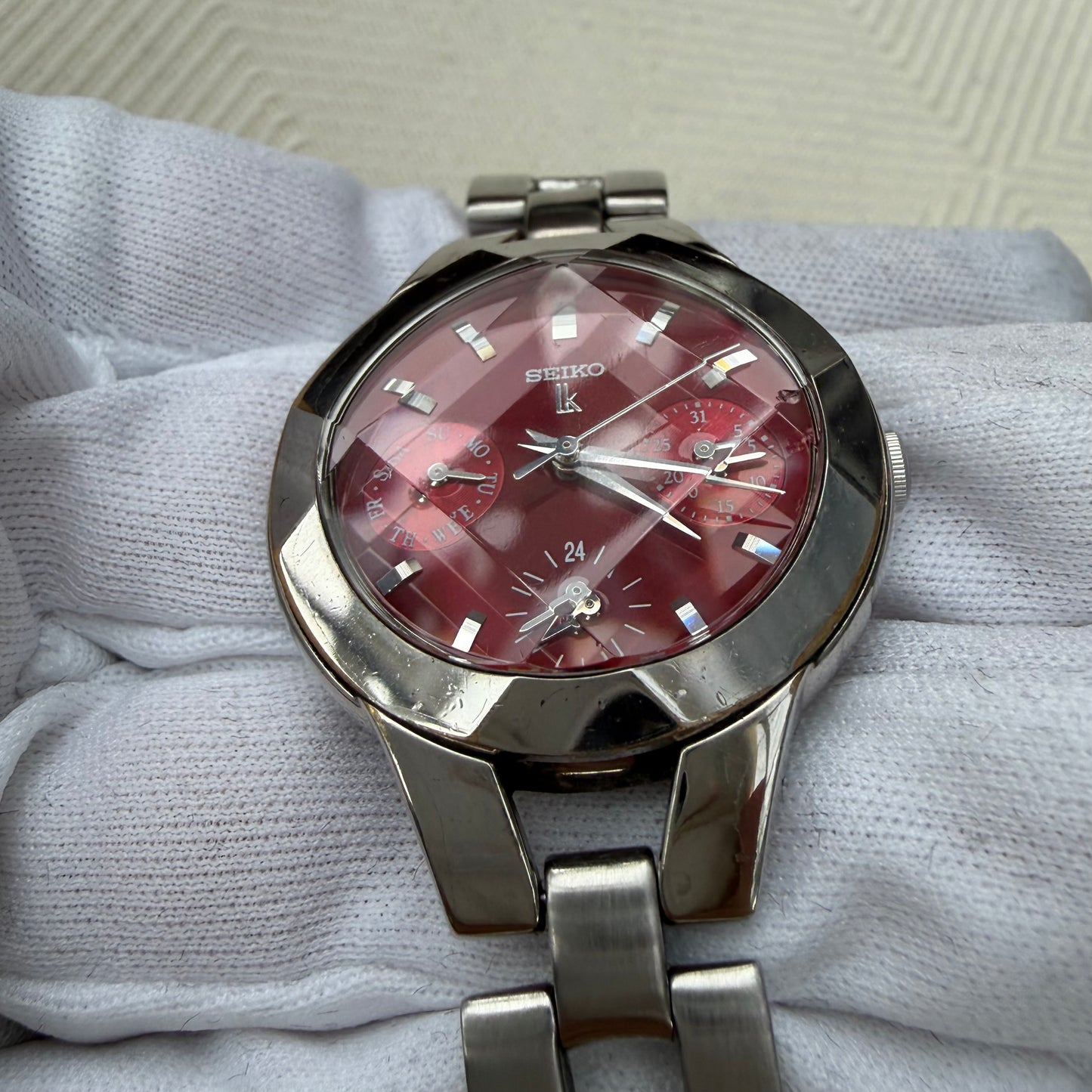 SEIKO LK LADIES DAY DATE NEOVINTAGE 2000s QUARTZ JAPAN PREOWNED WATCH IN