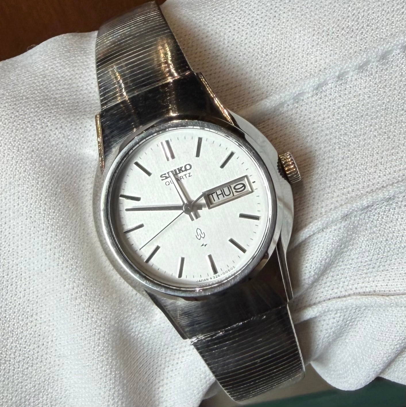 SEIKO SQ LADIES QUARTZ NEOVINTAGE 1990s PREOWNED WATCH JAPAN
