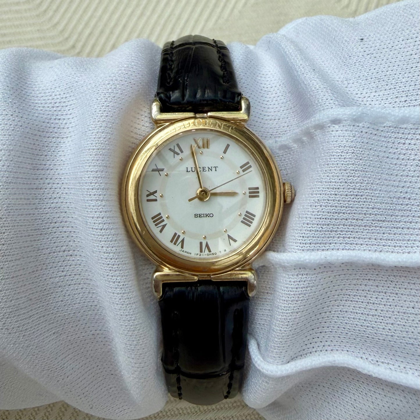 SEIKO LUCENT LADIES NEOVINTAGE 1990s QUARTZ JAPAN PREOWNED WATCH