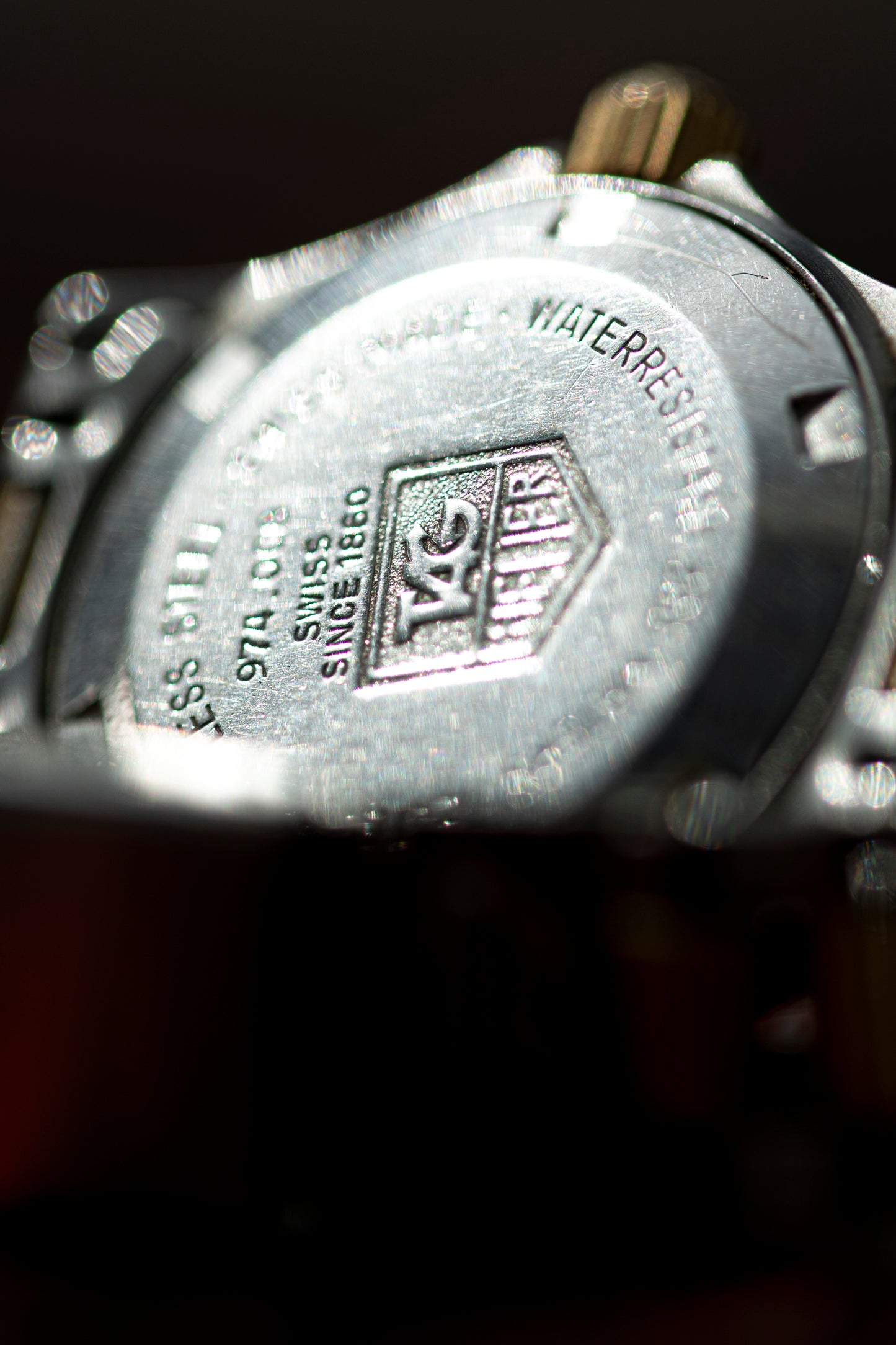 TAG HEUER 2000 TWO-TONE STEEL QUARTZ SWISS PRELOVED WATCH