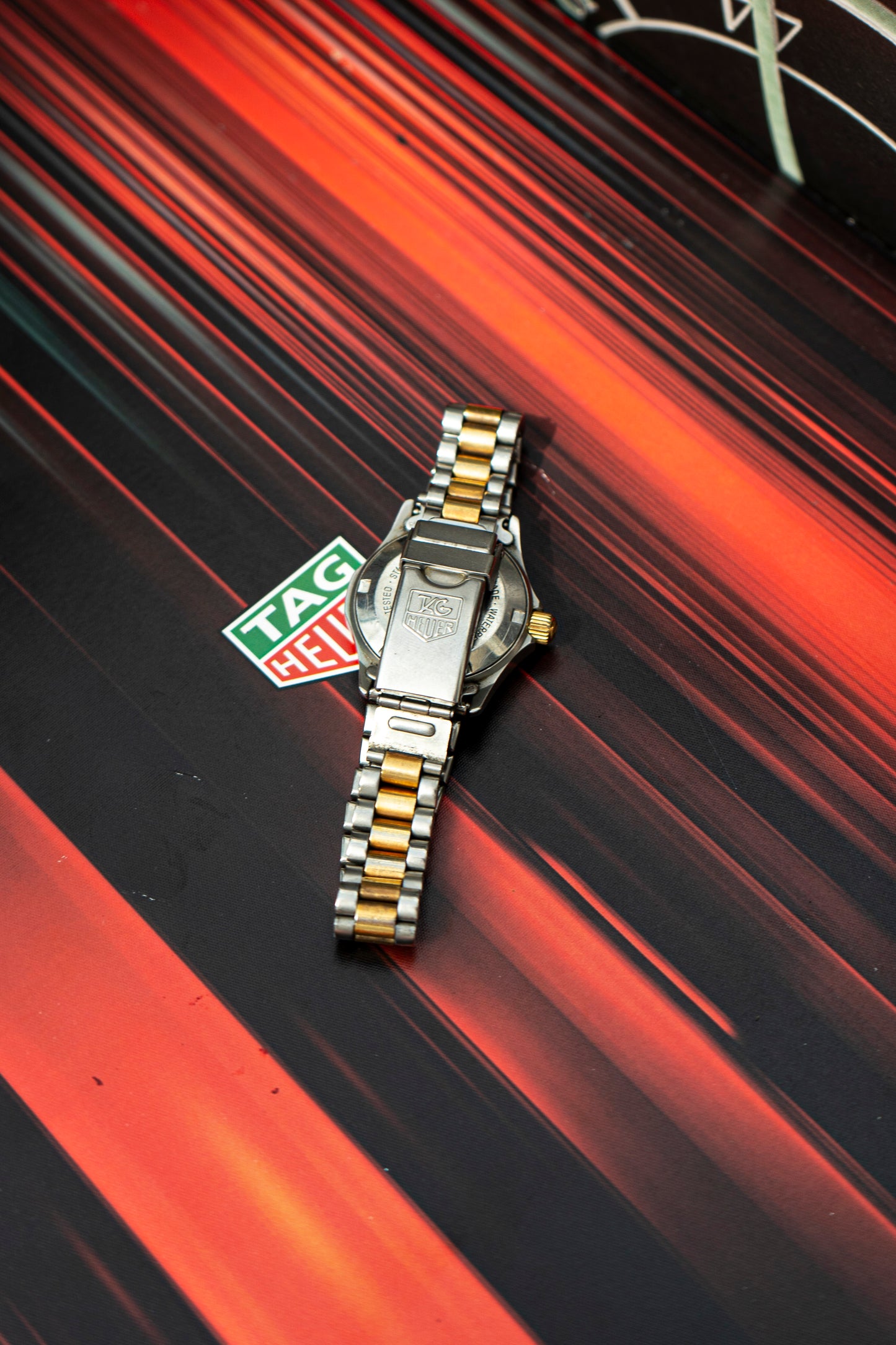TAG HEUER 2000 TWO-TONE STEEL QUARTZ SWISS PRELOVED WATCH