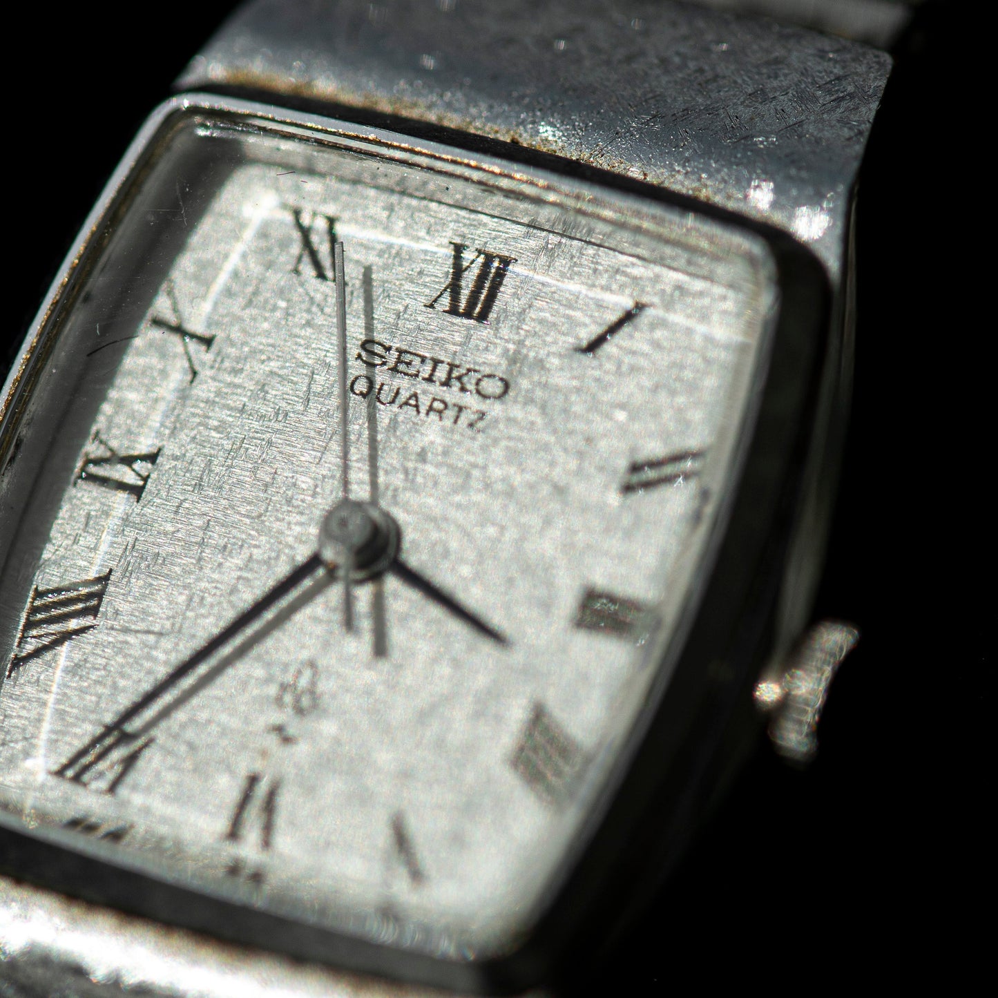 SEIKO STEEL JAPAN QUARTZ PRELOVED WATCH