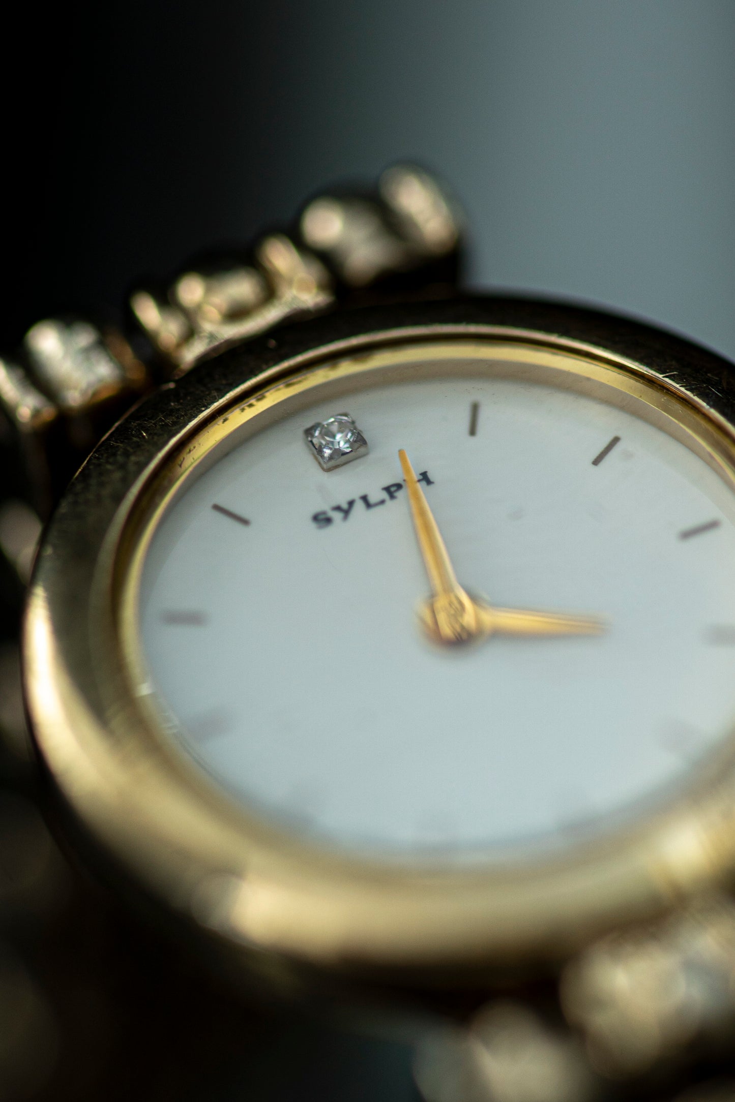 SYLPH GOLD PLATED JAPAN QUARTZ PRELOVED WATCH
