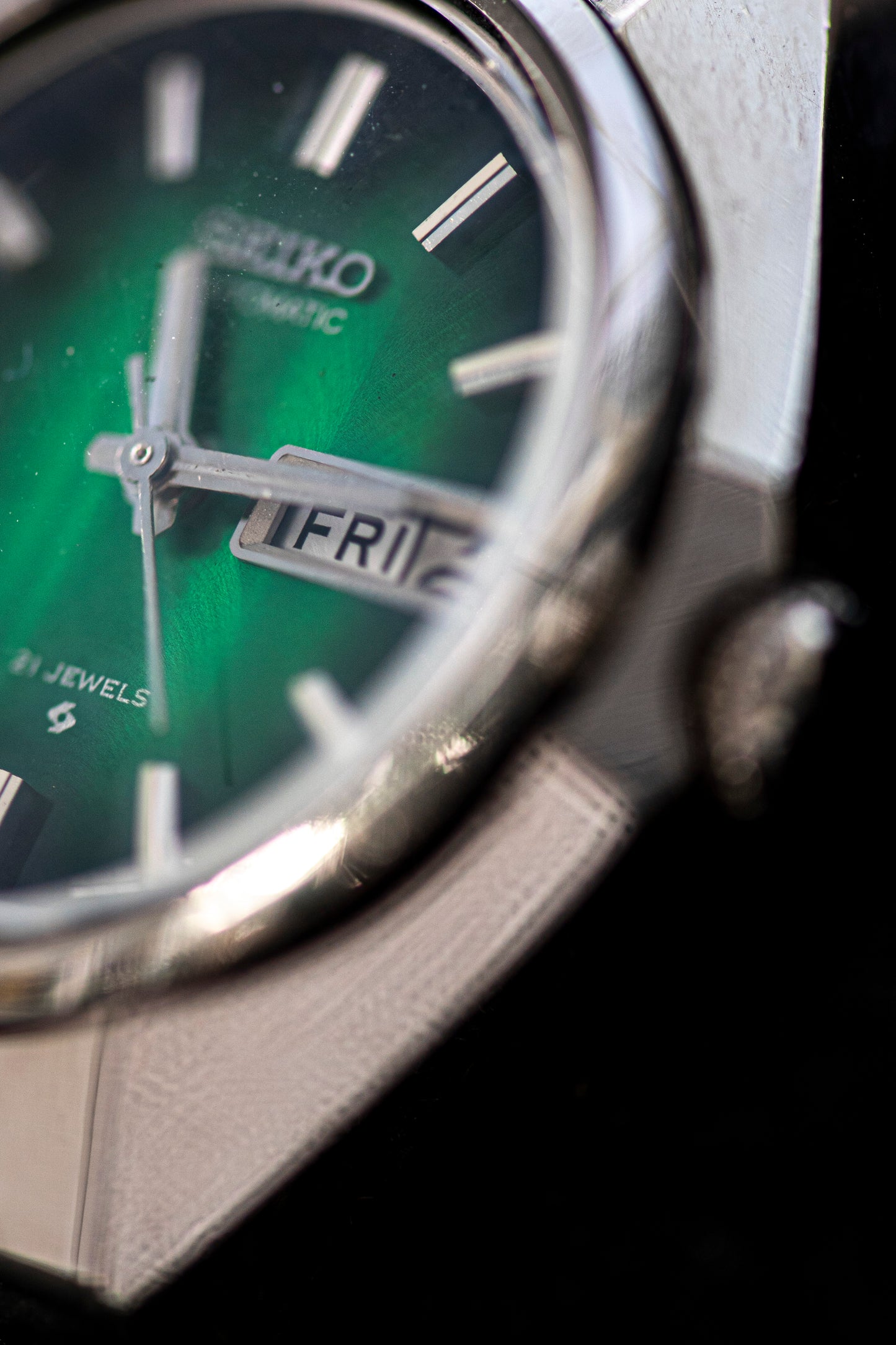SEIKO GREEN DIAL AUTOMATIC JAPAN PRELOVED WATCH