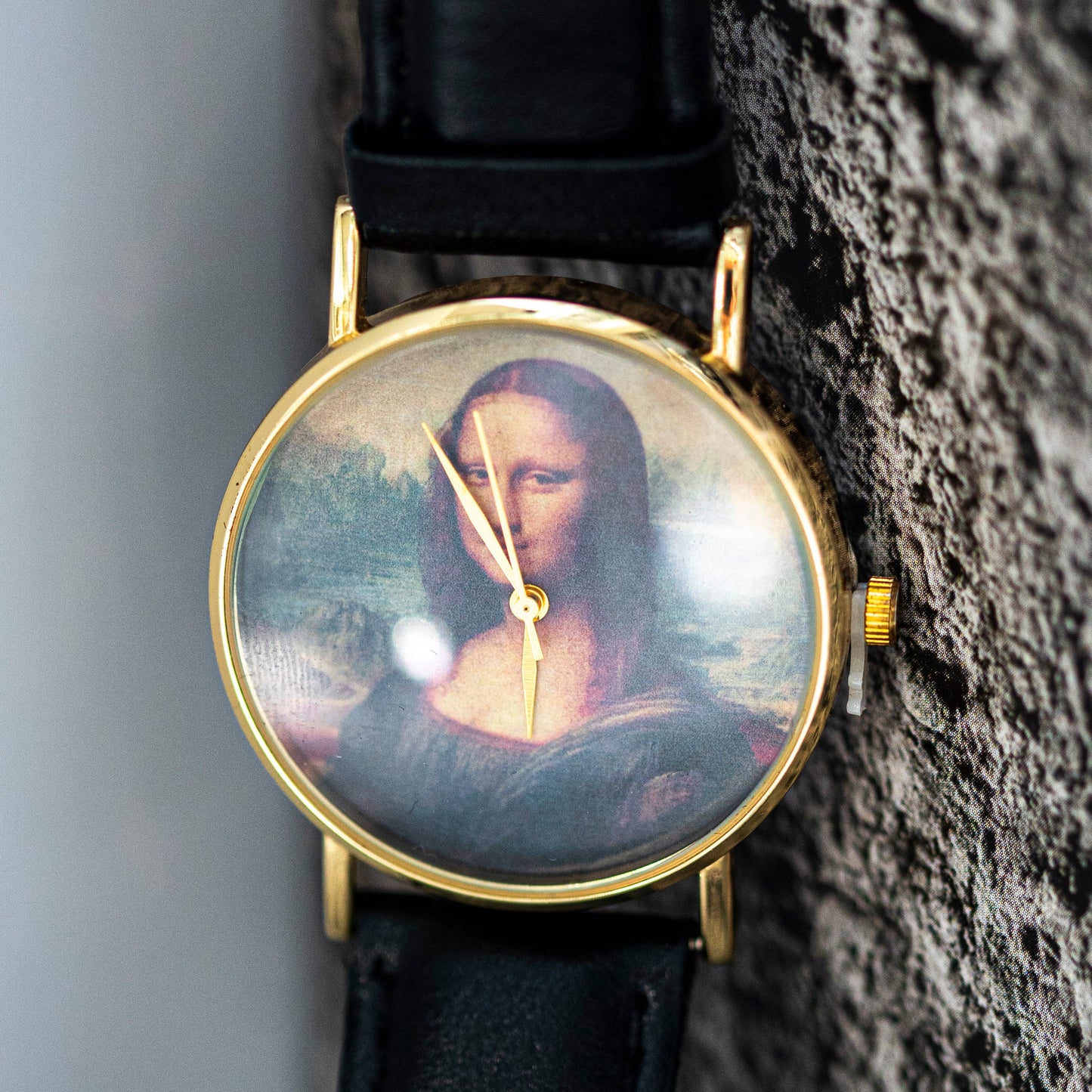 MONA LISA GOLD PLATED QUARTZ PRELOVED WATCH