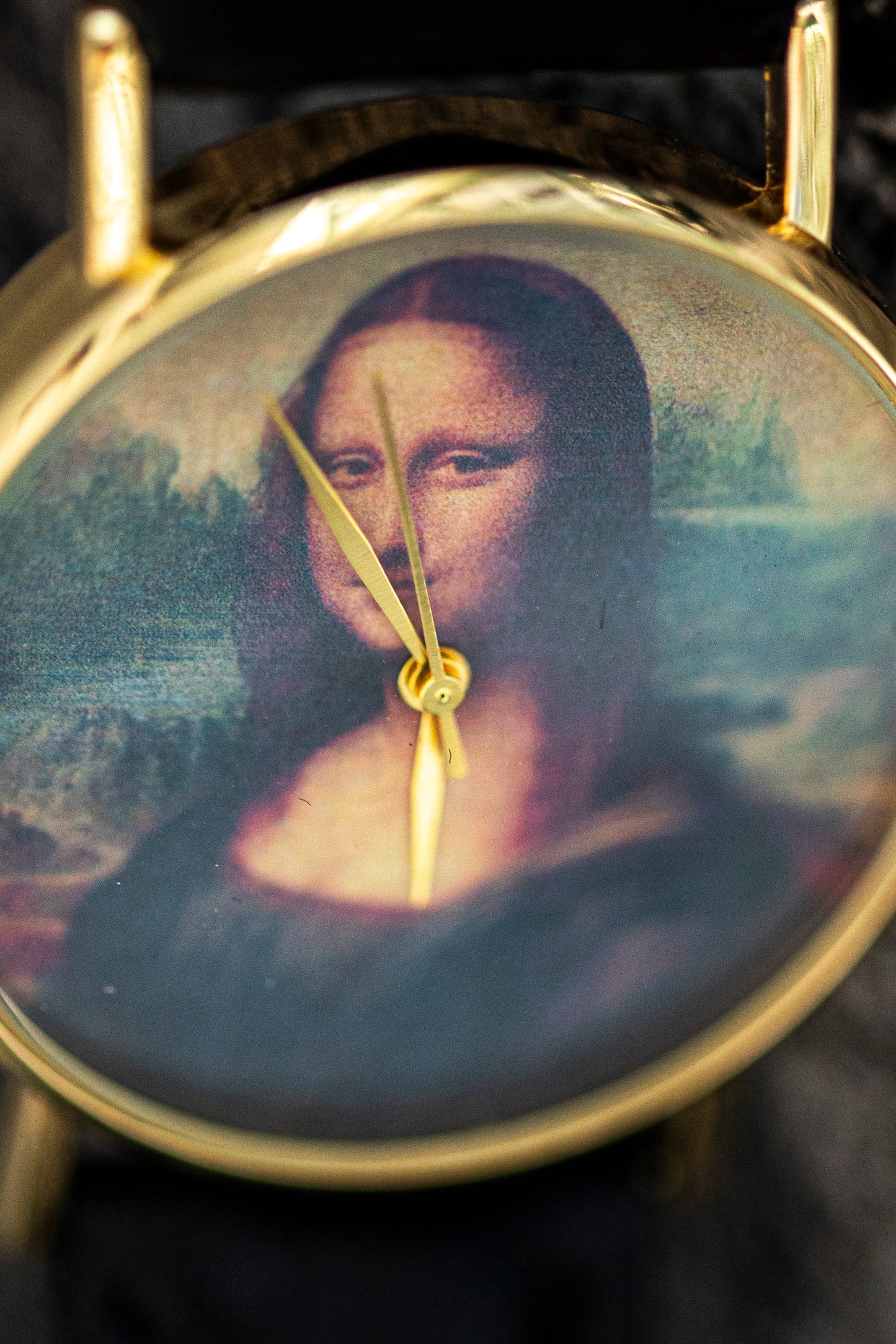 MONA LISA GOLD PLATED QUARTZ PRELOVED WATCH