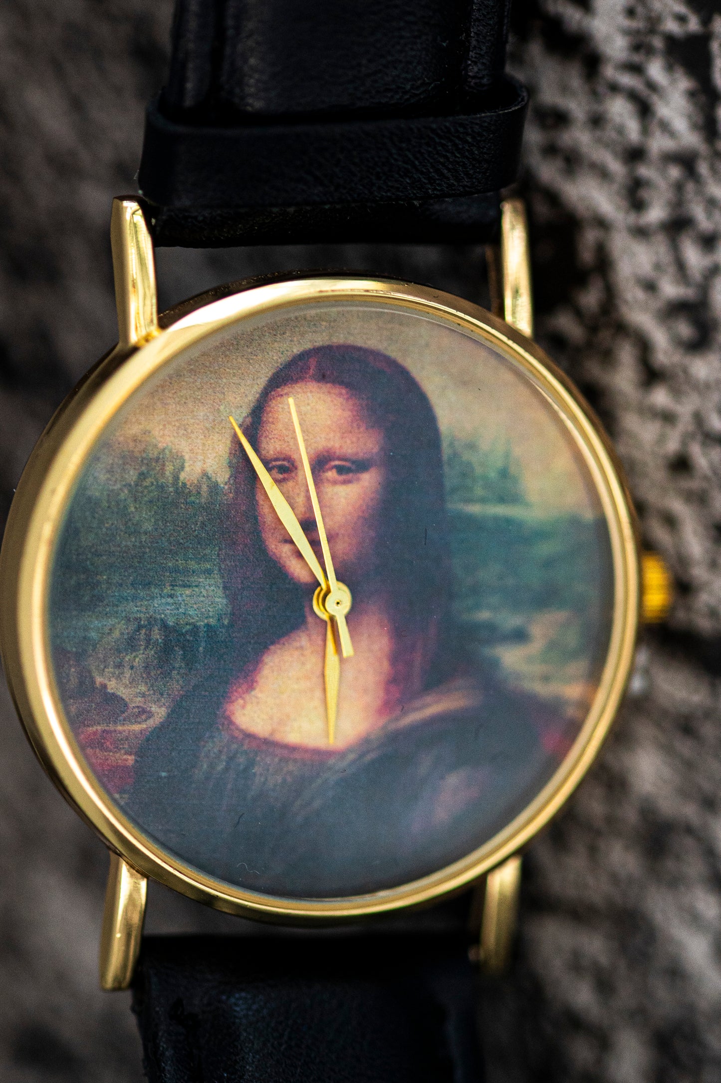 MONA LISA GOLD PLATED QUARTZ PRELOVED WATCH