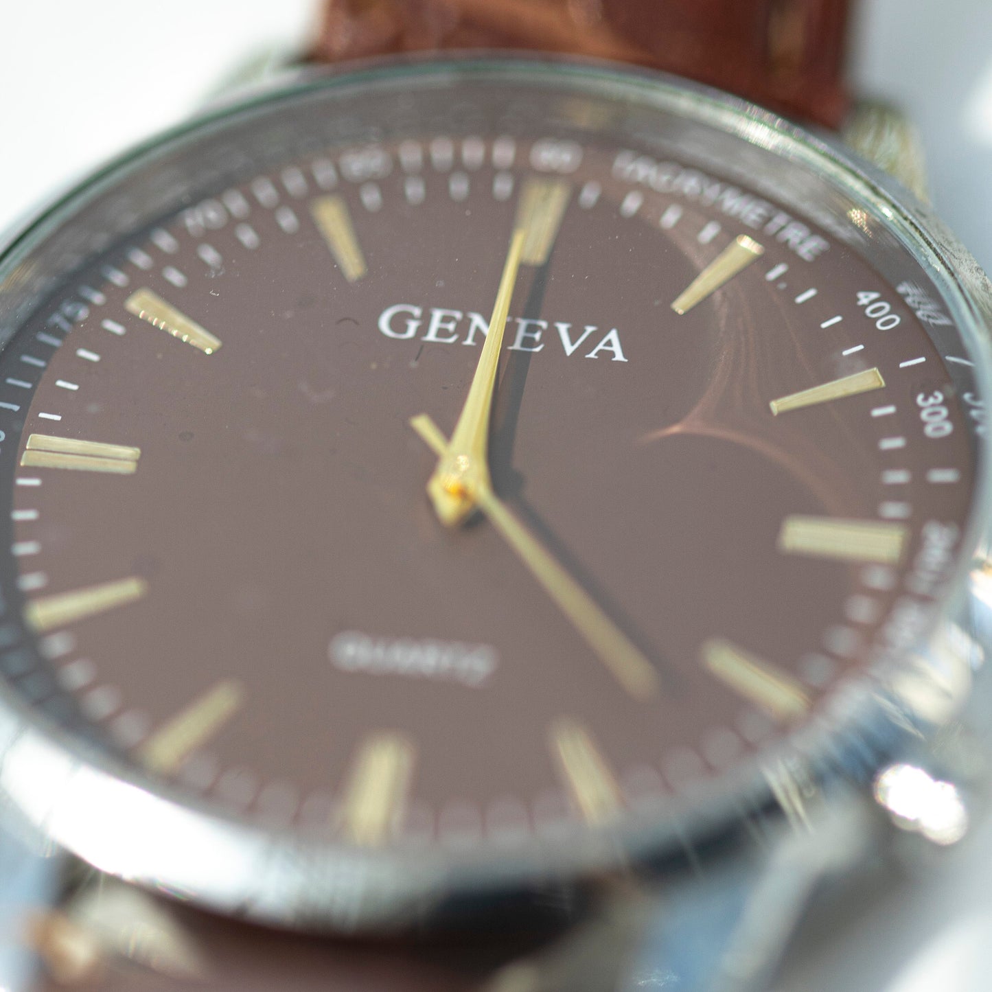 GENEVA STEEL QUARTZ PRELOVED WATCH