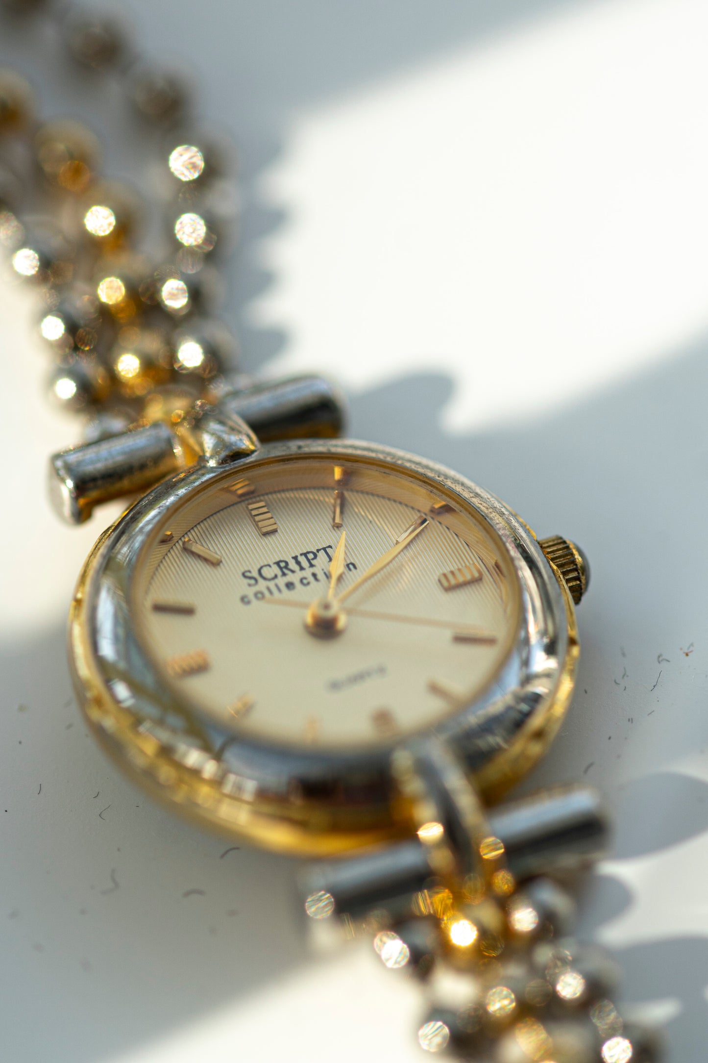 SCRIPT COLLECTION GOLD PLATED QUARTZ JAPAN PRELOVED WATCH
