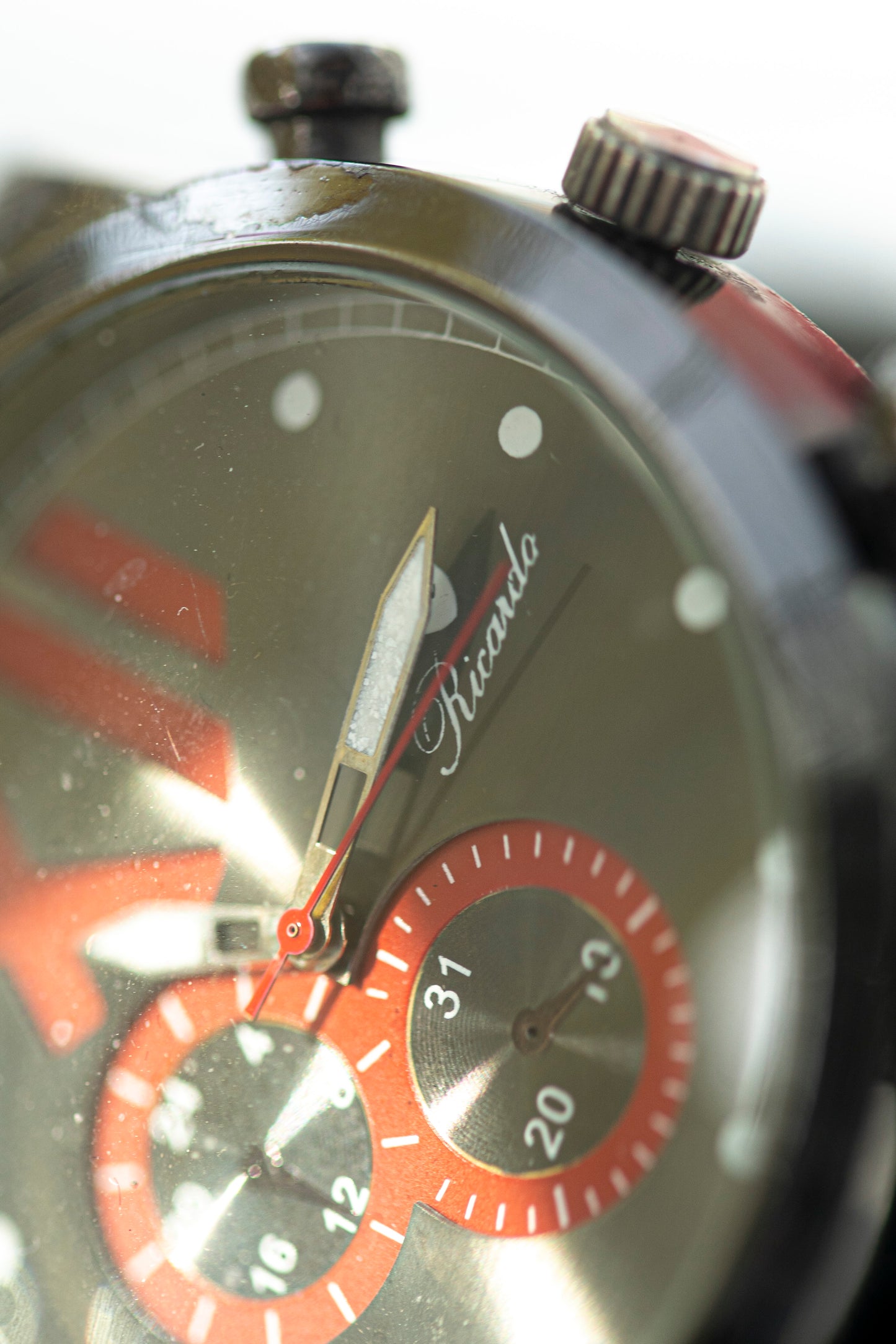 CHICANDO BLACK STEEL QUARTZ PRELOVED WATCH