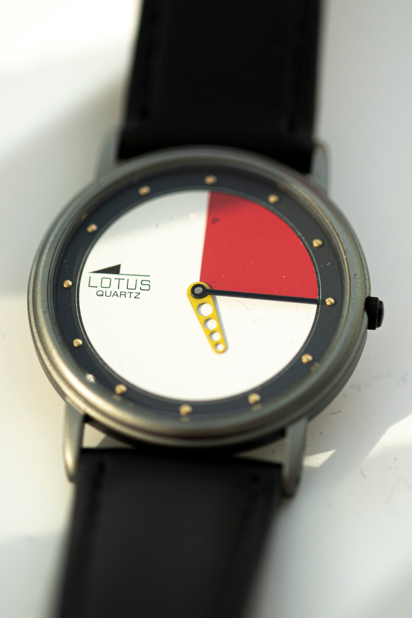 LED WORD CLOCK GOLD PLATED QUARTZ DESIGNER PRELOVED WATCH
