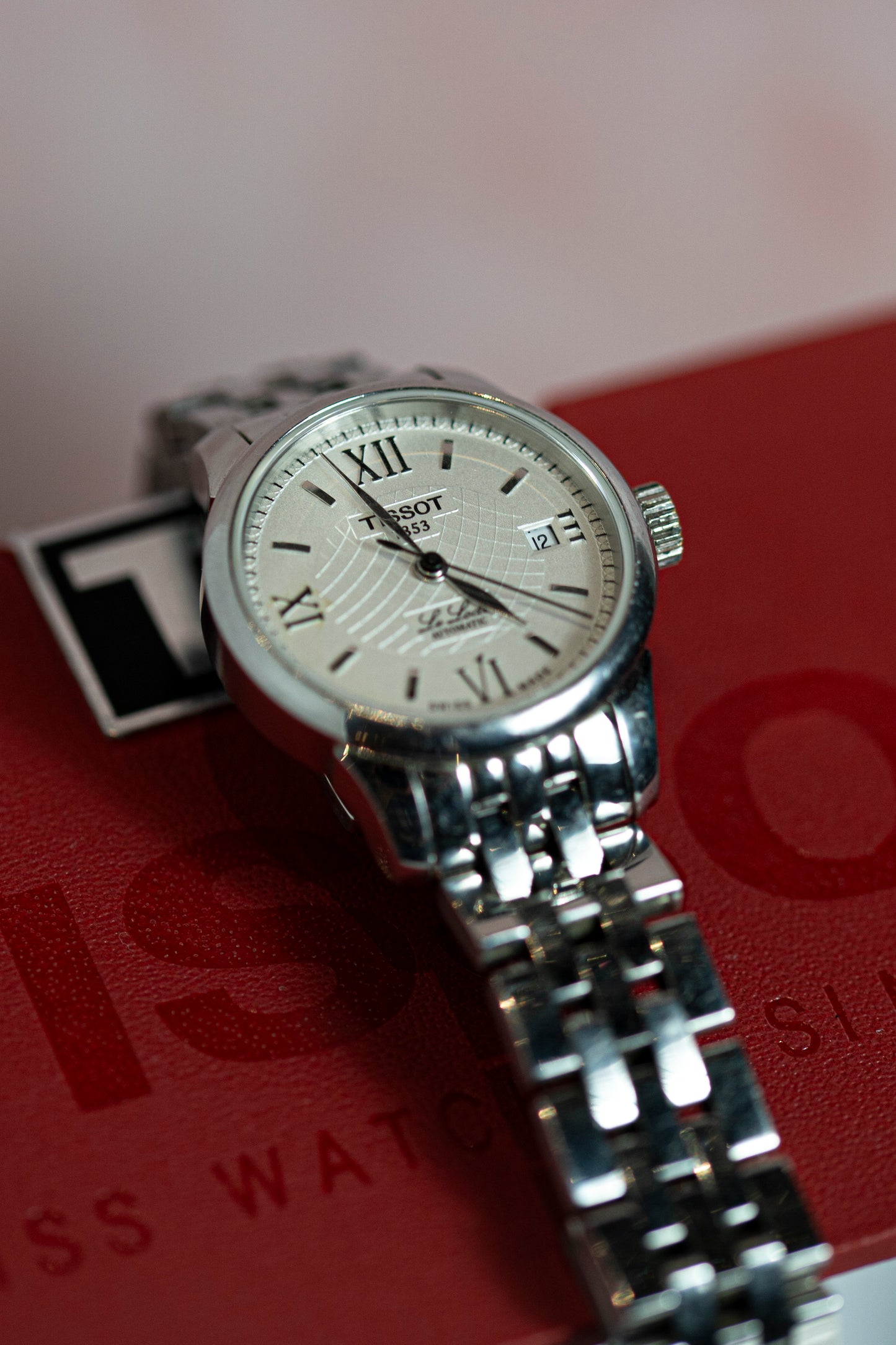 TISSOT LA LOCLE AUTOMATIC SWISS PRELOVED FULL SET WATCH