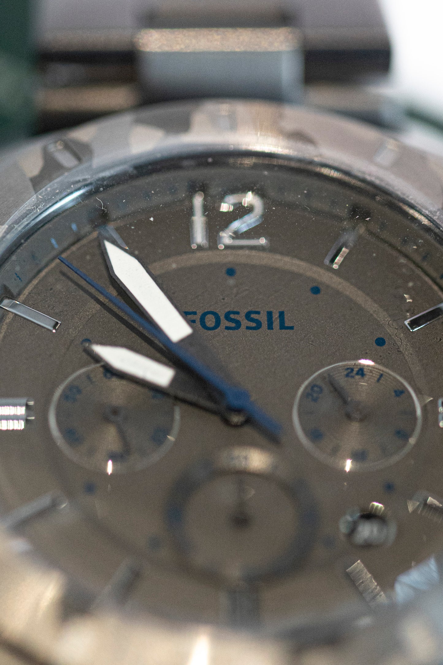 FOSSIL GUNMETAL CHRONOGRAPH STEEL QUARTZ PRELOVED NEVER WORN WATCH JAPAN