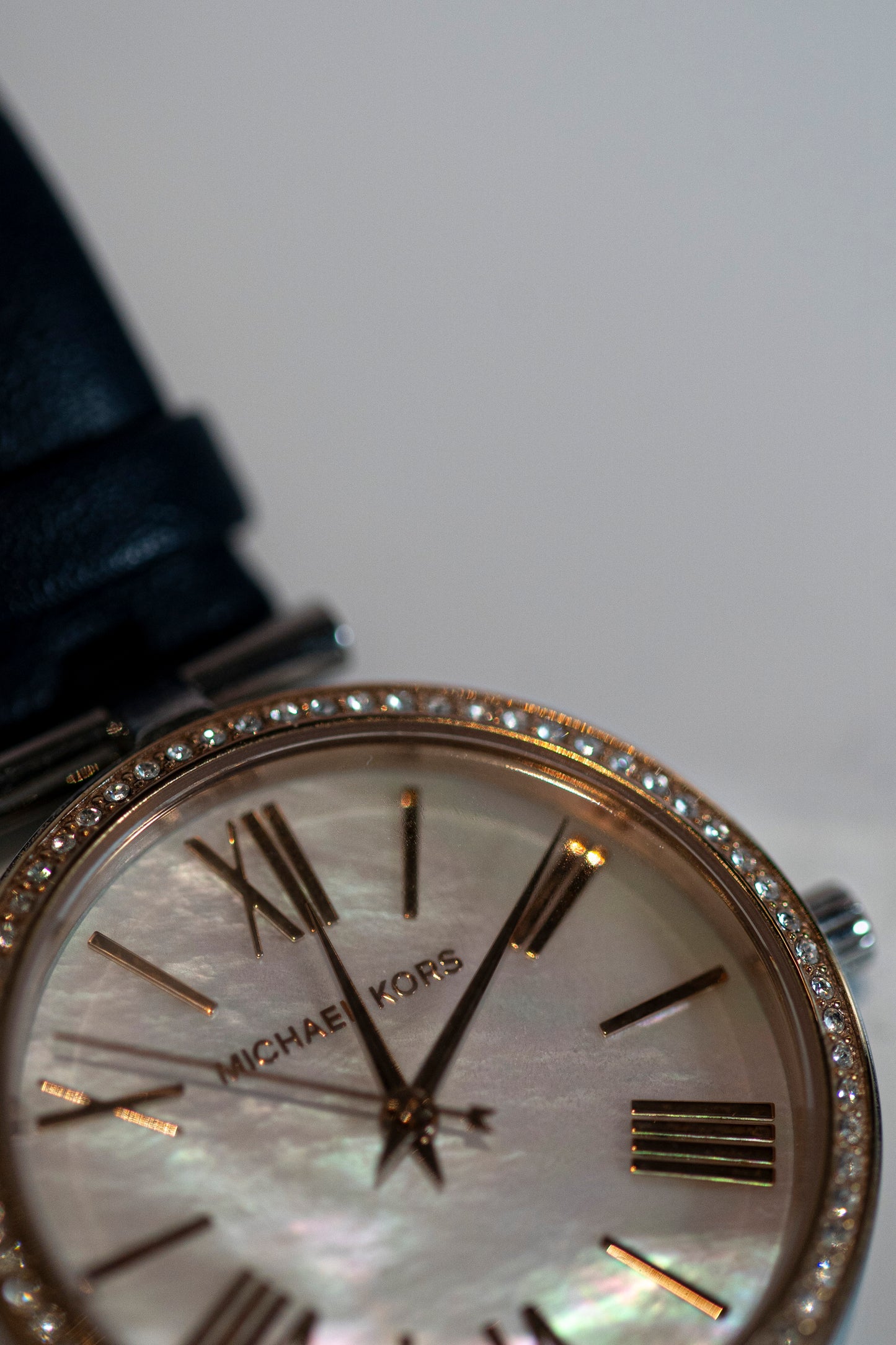 MICHAEL KORS ROSE GOLD STEEL QUARTZ PRELOVED WATCH JAPAN
