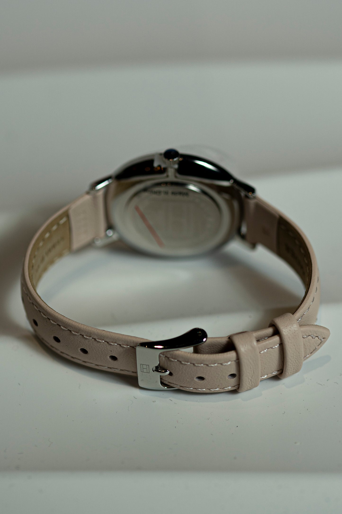 TOMMY HILFIGER STEEL QUARTZ PRELOVED WATCH JAPAN