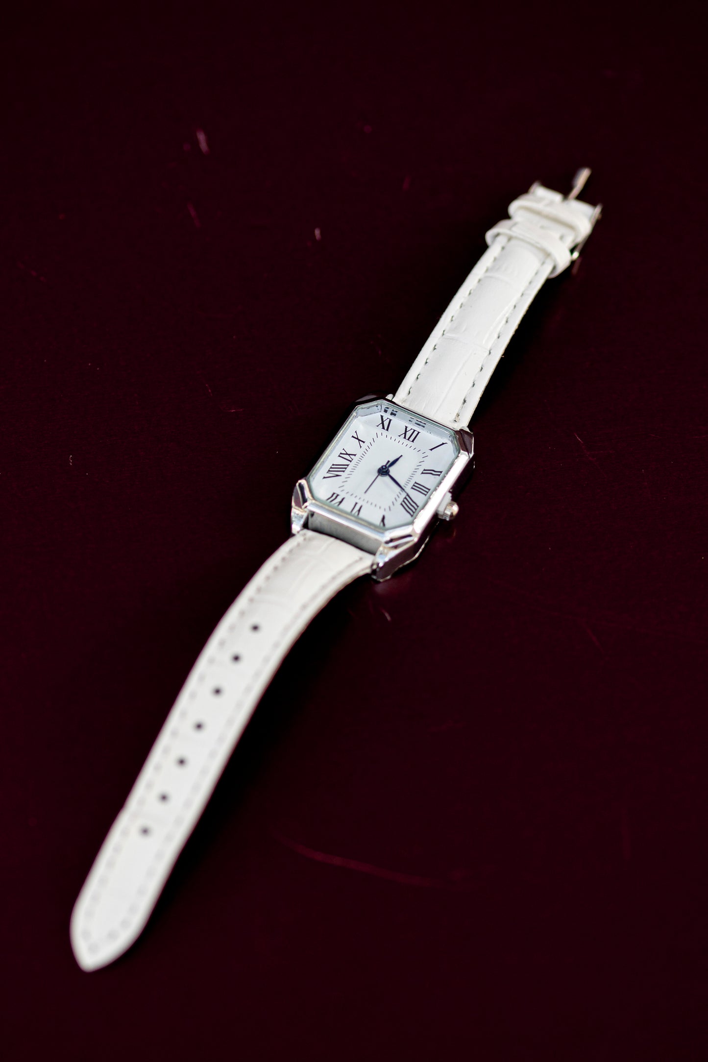 STEEL QUARTZ FASHION WATCH