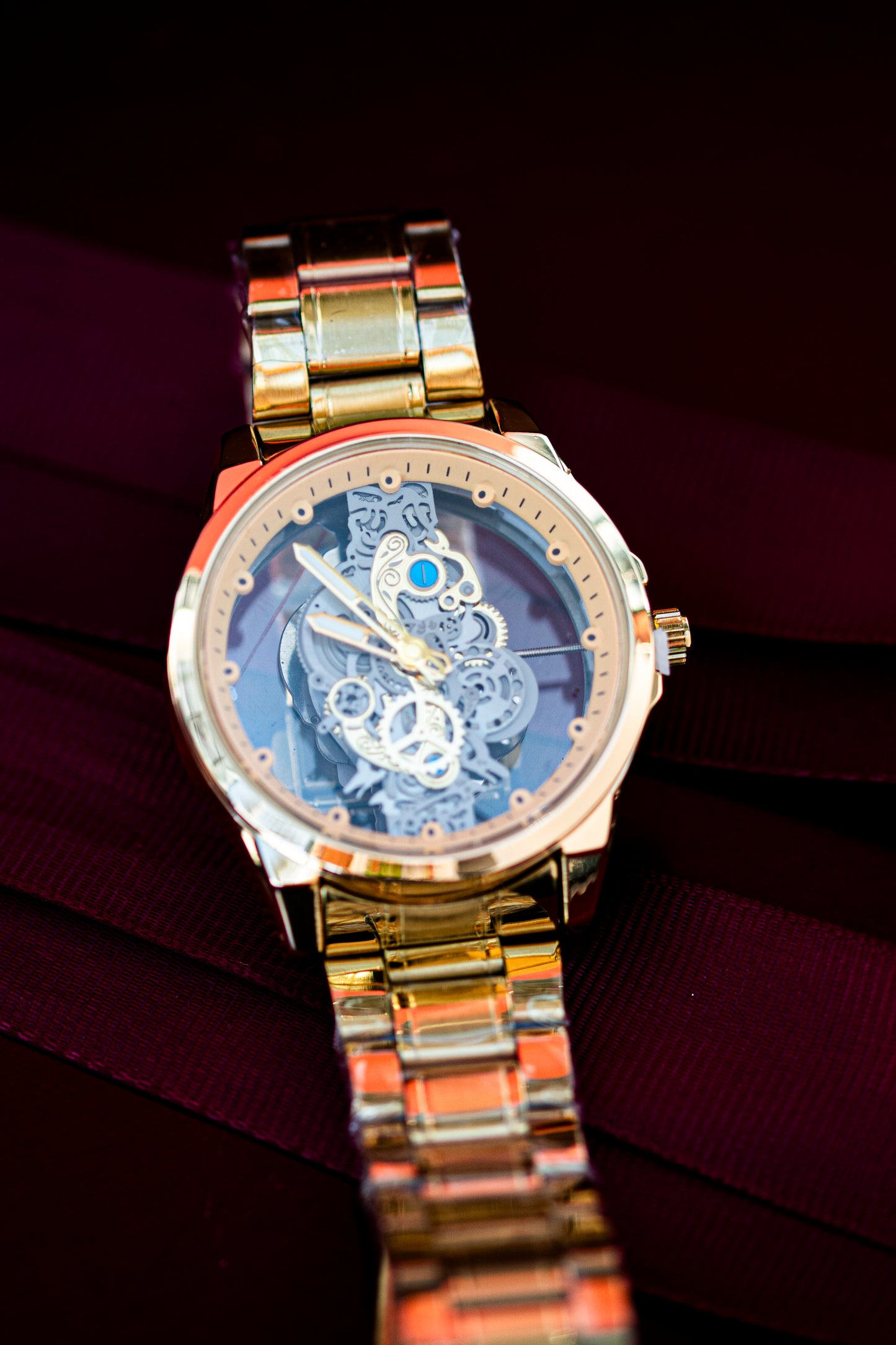 GOLD PLATED AUTOMATIC FASHION SKELETON WATCH