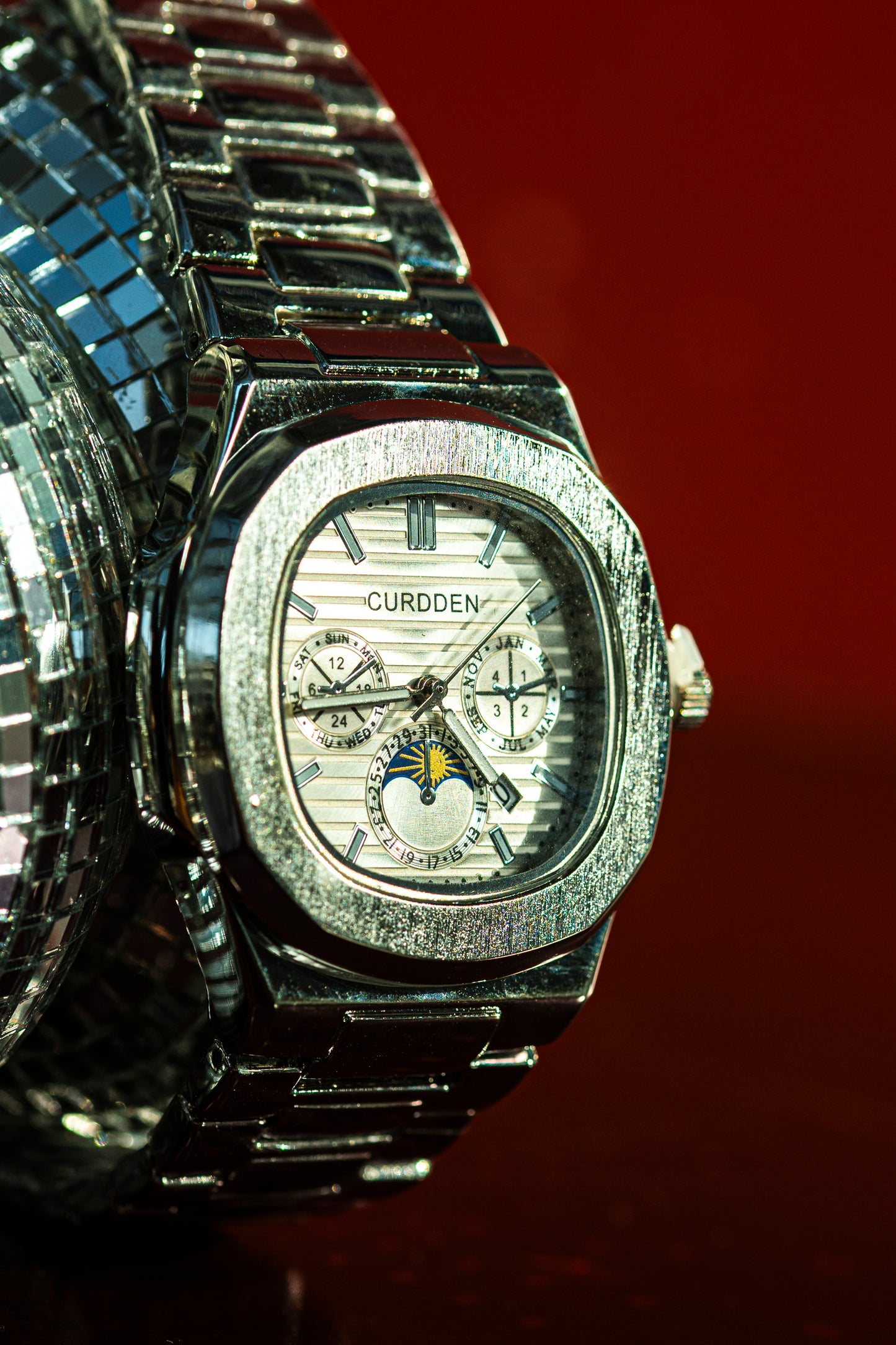 CURDDEN STEEL QUARTZ FASHION WATCH