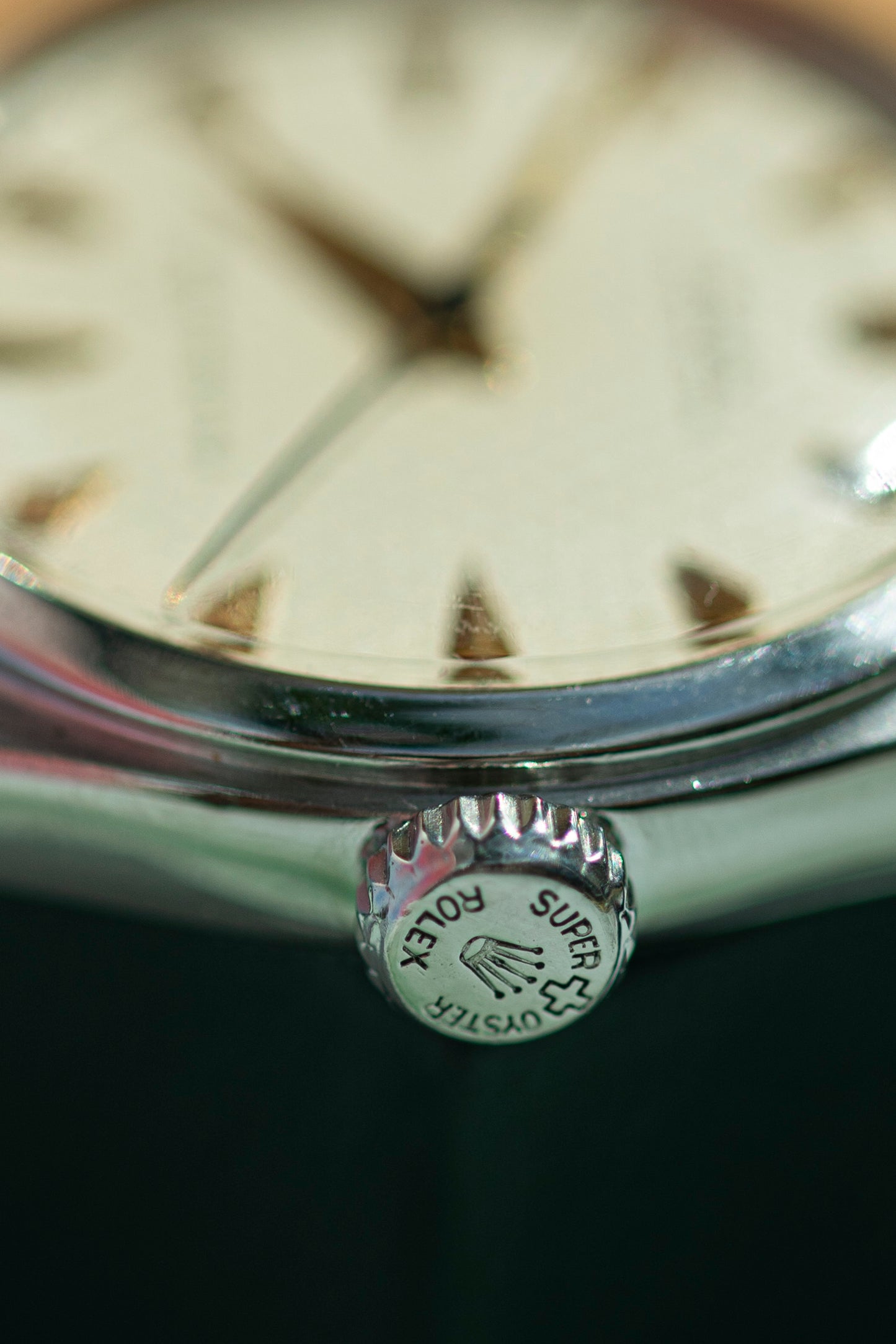 ROLEX OYSTER ROYAL VINTAGE 1950s MANUAL WINDING SWISS PRELOVED WATCH