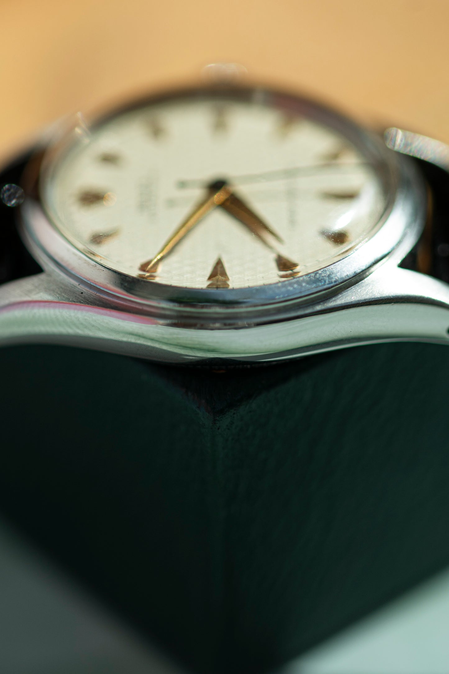 ROLEX OYSTER ROYAL VINTAGE 1950s MANUAL WINDING SWISS PRELOVED WATCH