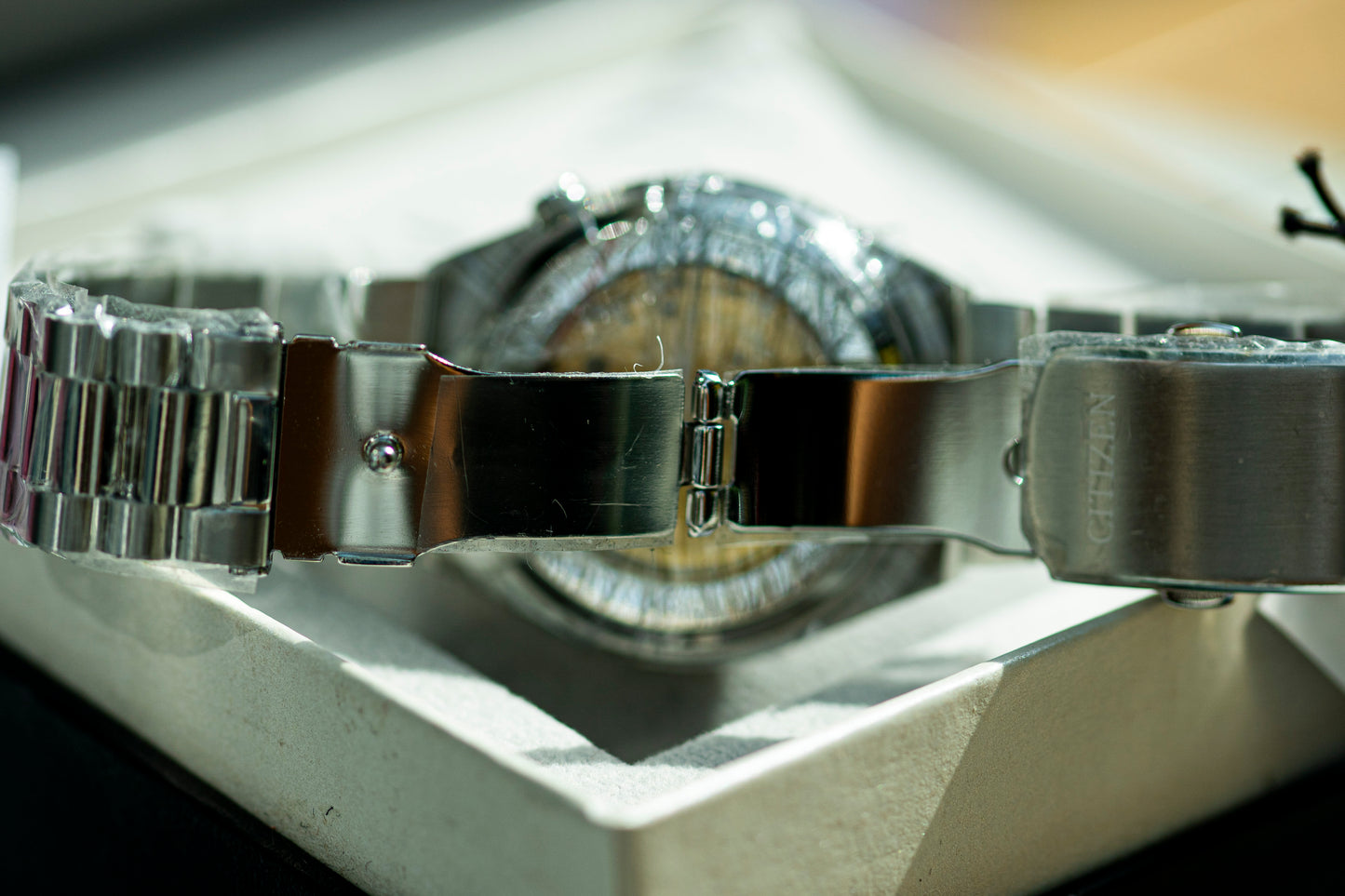 CITIZEN TSUYOSA SUNBURST BURGUNDY DIAL NEVER-USED AUTOMATIC STEEL JAPAN FULL SET WATCH