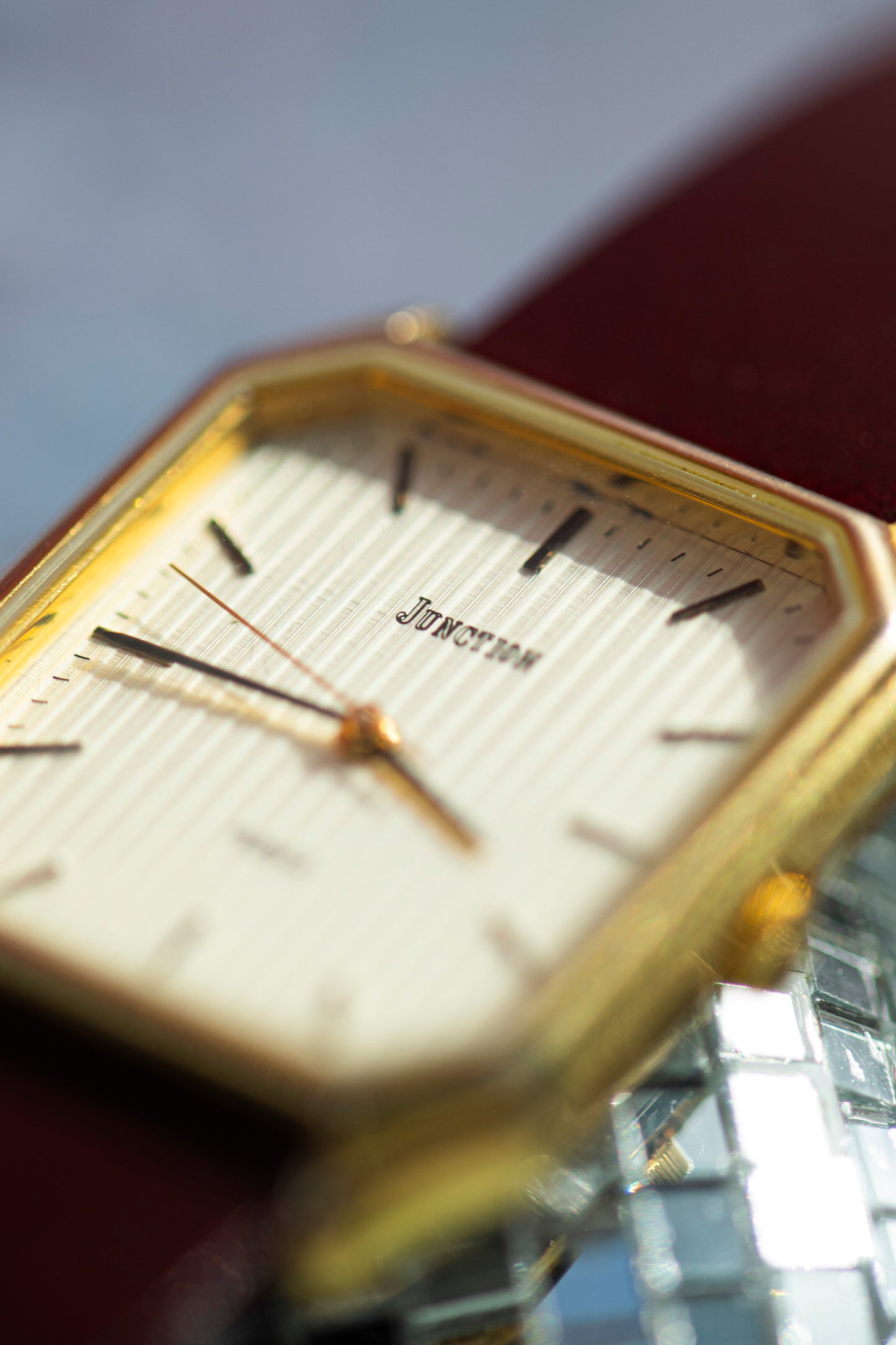 JUNCTION VEGA GOLD PLATED QUARTZ JAPAN PRELOVED WATCH