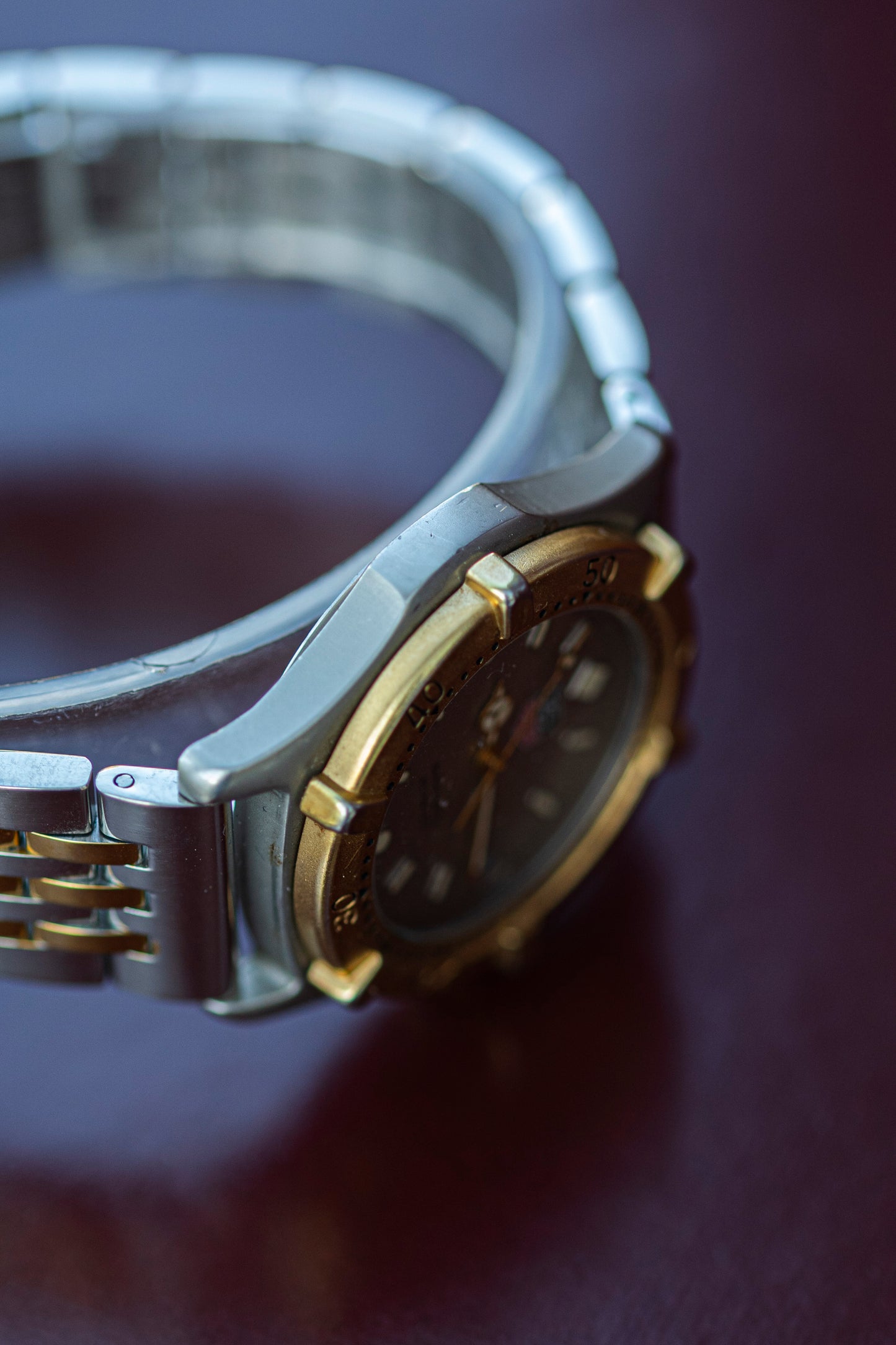TAG HEUER 200 METERS AUTOMATIC SWISS PRELOVED WATCH