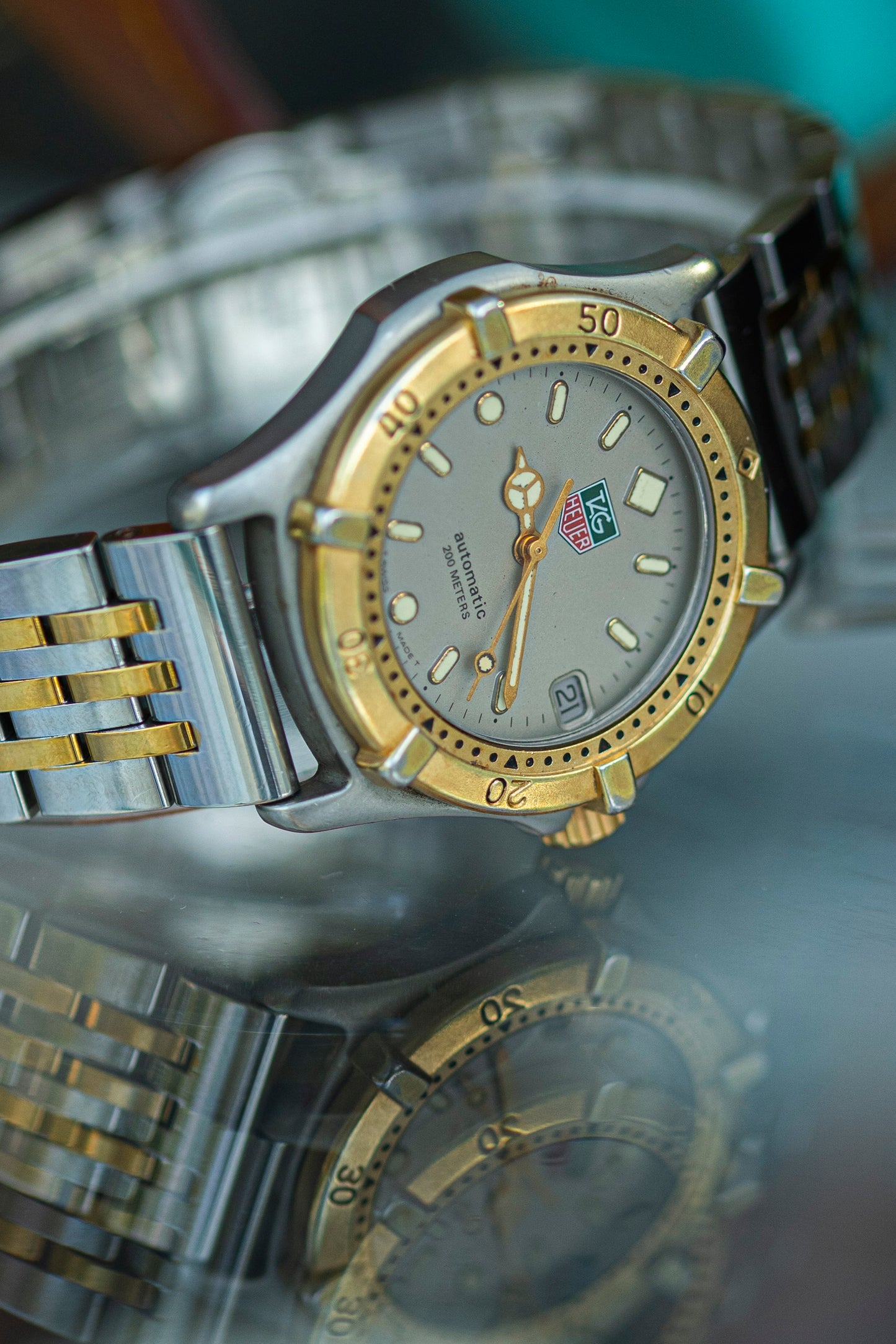 TAG HEUER 200 METERS AUTOMATIC SWISS PRELOVED WATCH