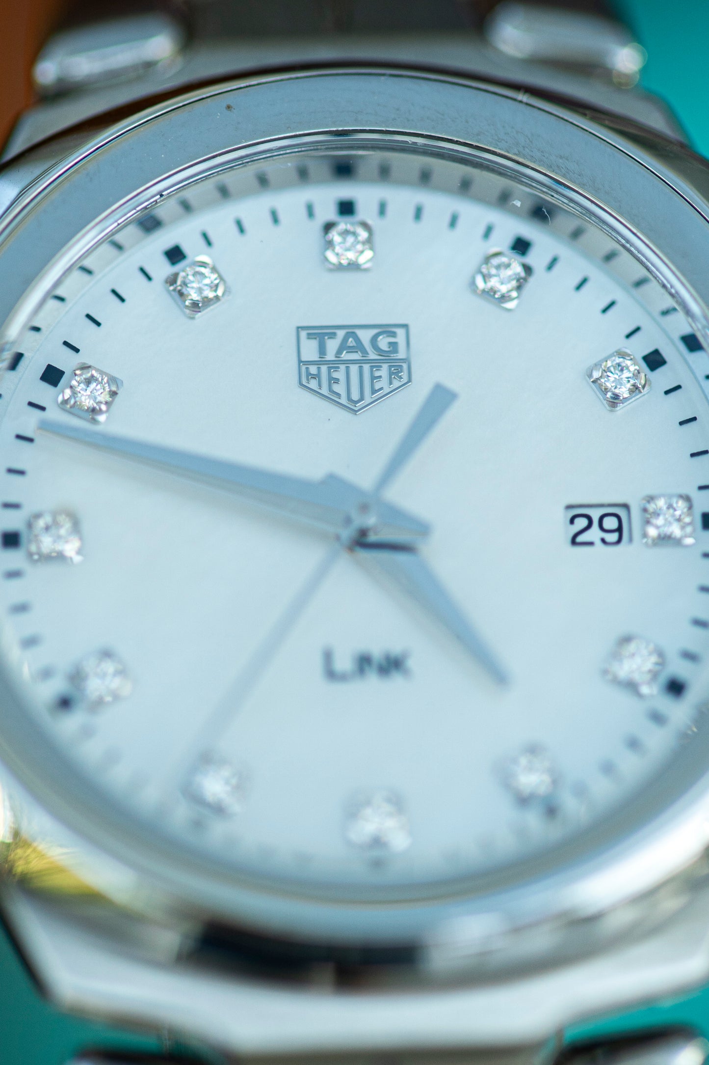 TAG HEUER LINK QUARTZ SWISS PRE-OWNED WATCH