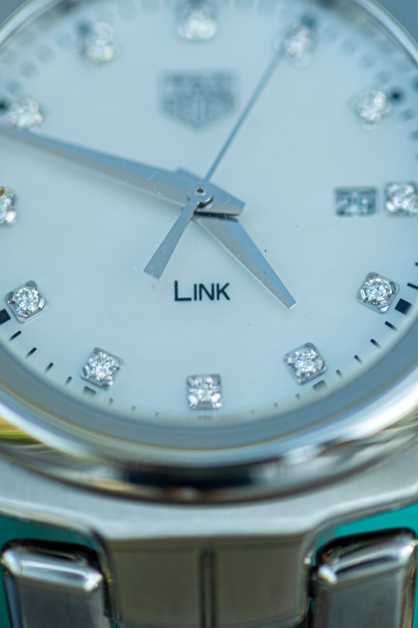 TAG HEUER LINK QUARTZ SWISS PRE-OWNED WATCH