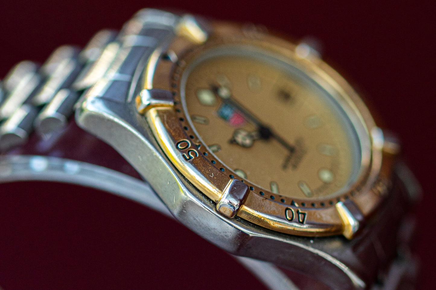 TAG HEUER 2000 PROFESSIONAL TWO TONE QUARTZ SWISS PRELOVED WATCH