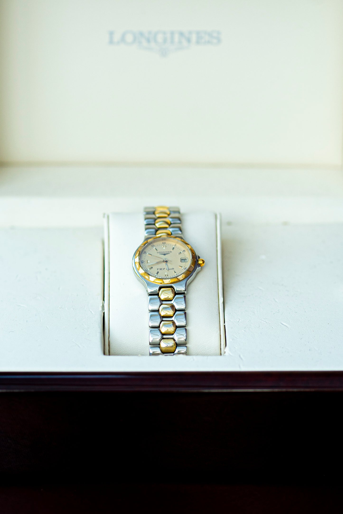 LONGINES CONQUEST TWO-TONE QUARTZ SWISS PRELOVED WATCH