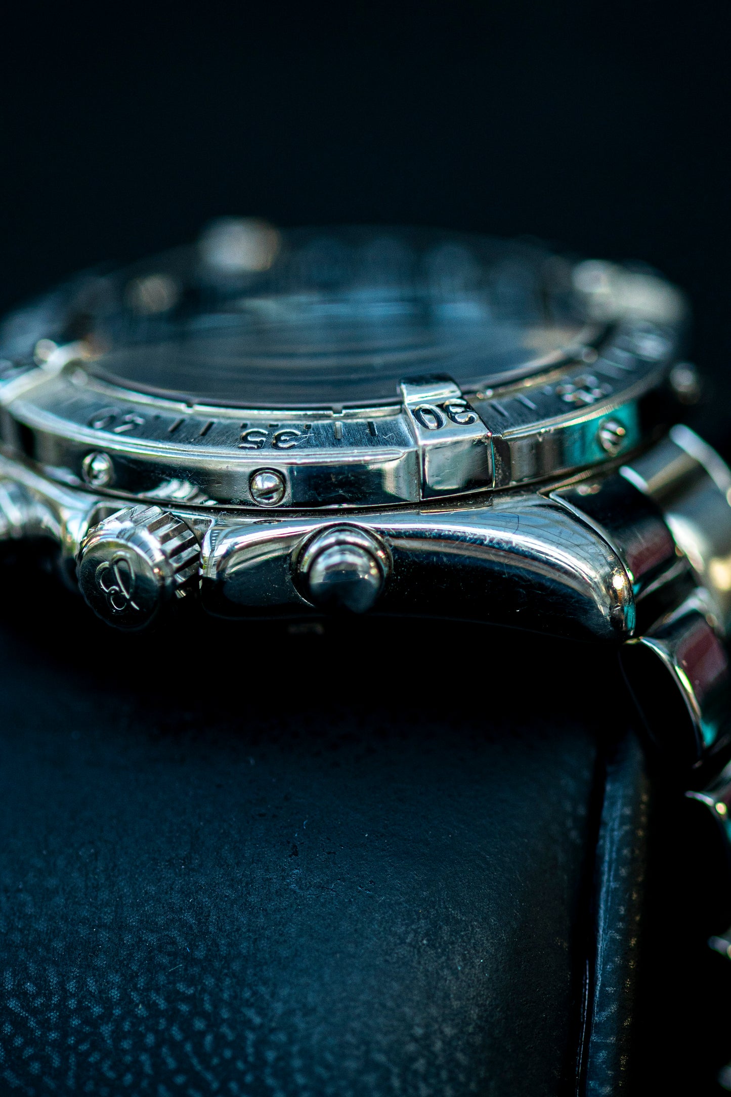 BREITLING COLT AUTOMATIC CHRONOGRAPH PRELOVED SWISS WATCH