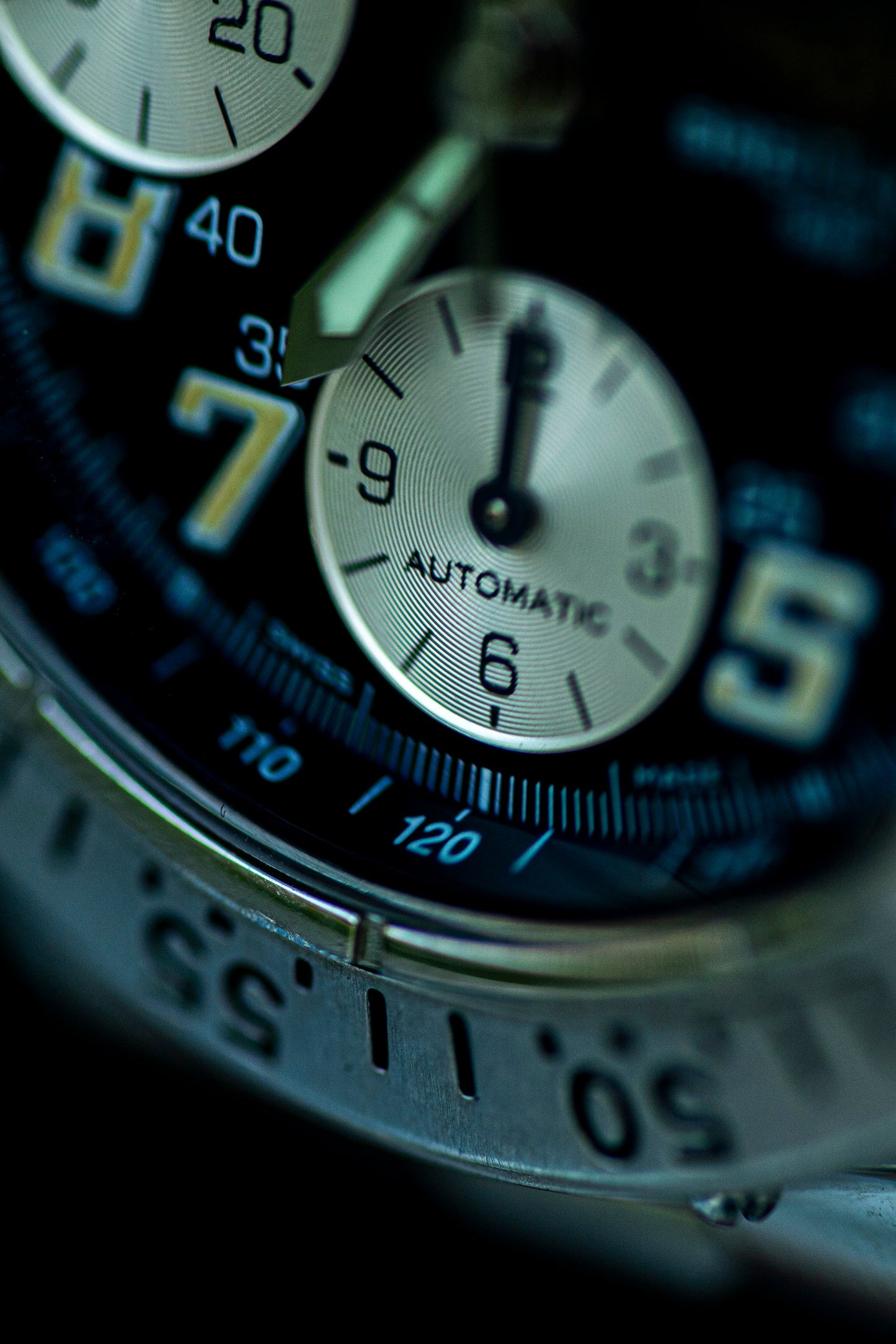 BREITLING COLT AUTOMATIC CHRONOGRAPH PRELOVED SWISS WATCH