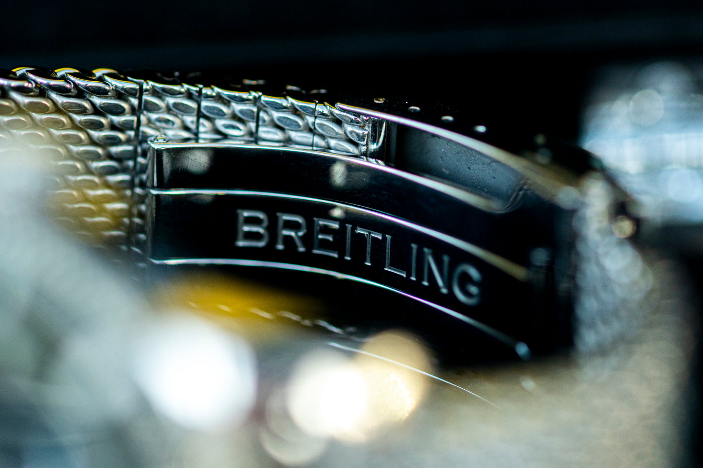 BREITLING COLT AUTOMATIC CHRONOGRAPH PRELOVED SWISS WATCH