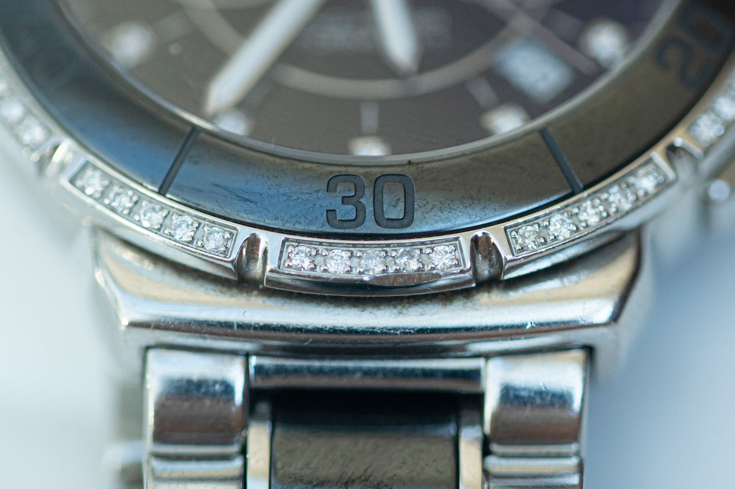 TAG HEUER FORMULA 1 FACTORY DIAMONDS CHRONOGRAPH QUARTZ SWISS PRELOVED WATCH