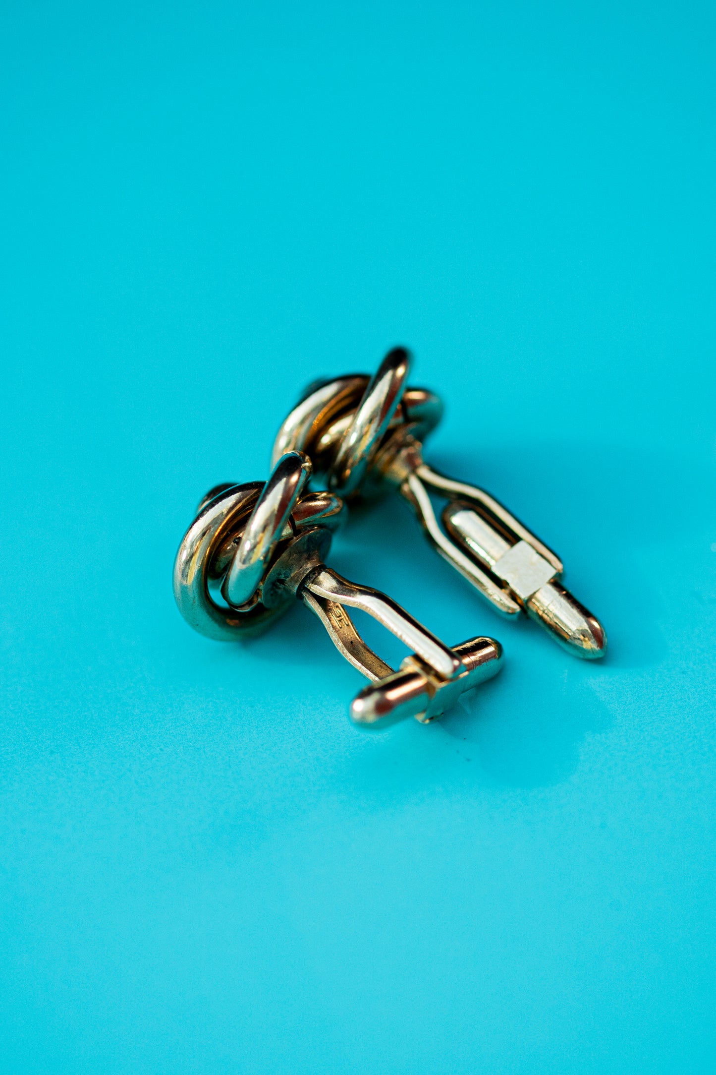 VINTAGE GOLD-TONE KNOT DESIGN CUFFLINKS FORMAL DRESS PRE-LOVED JEWELRY